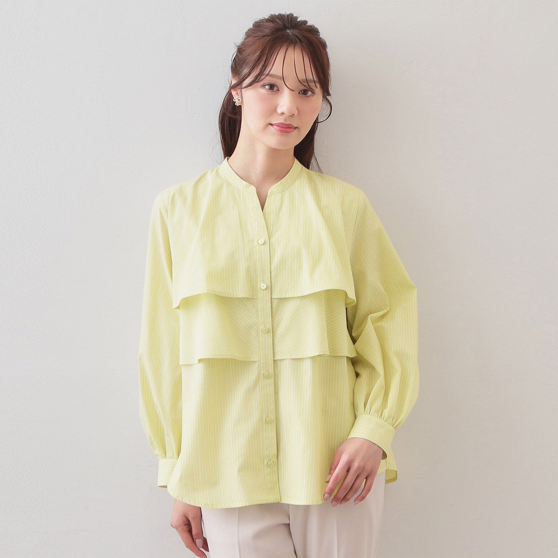 index「フリルキーネックシャツ【洗濯機OK/イージーアイロン/防シワ】《XS～LL/7col》」|シャツ・ブラウス|