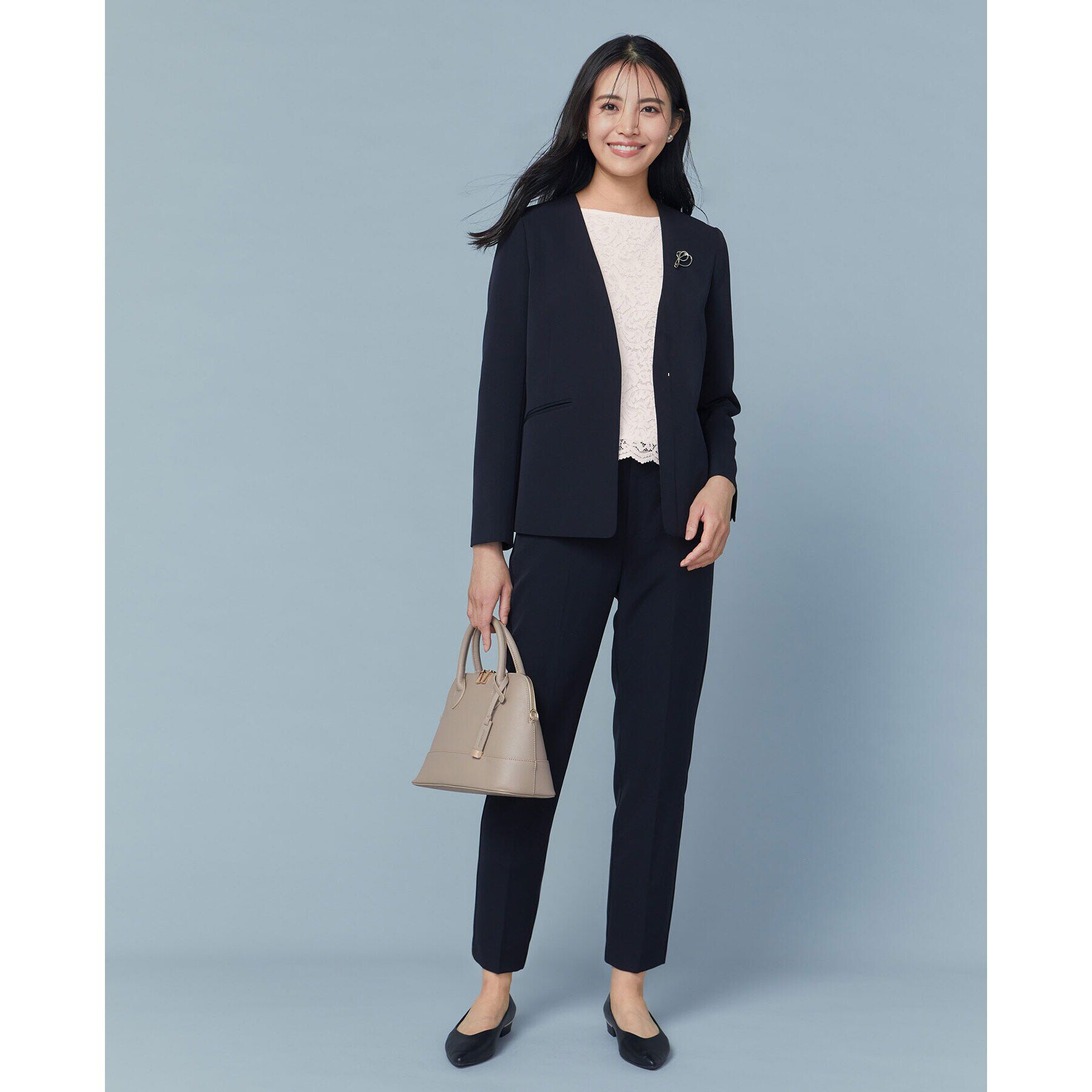 OPAQUE.CLIP「《通勤・セレモニー/セットアップ対応》Vネックジャケット/ダブルクロス【洗濯機洗い可】」|ノーカラージャケット|