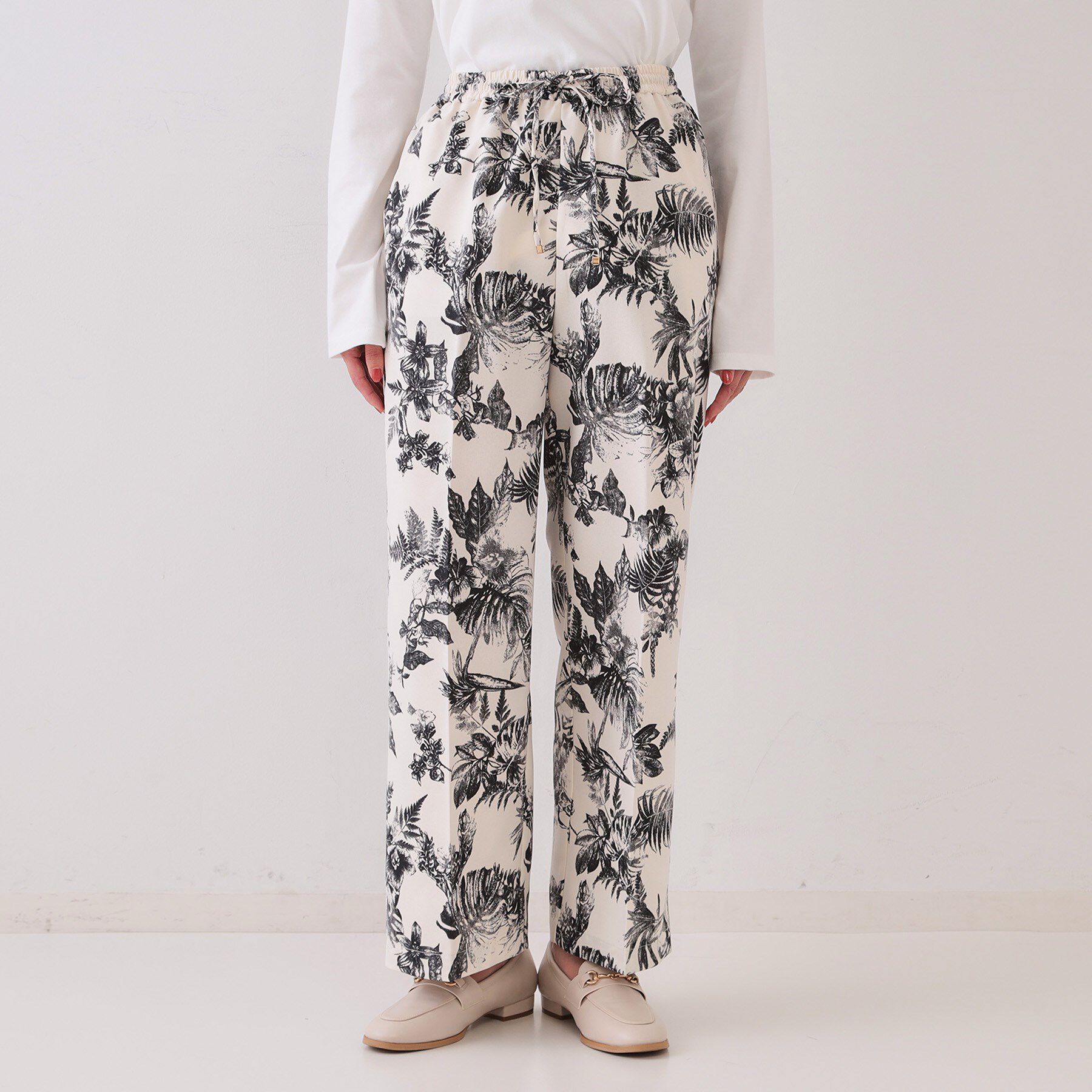 OPAQUE.CLIP「ボタニカルプリントイージーパンツ【洗濯機洗い可】」|その他|