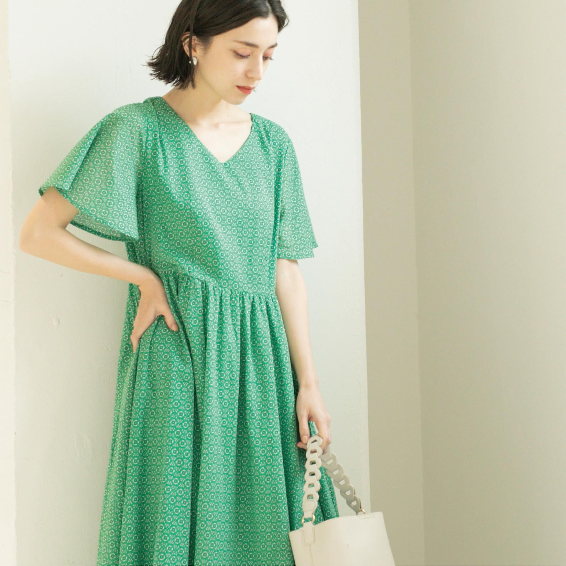 OPAQUE.CLIP「Vネックフィット＆フレアドレス/オーガニックコットン混【洗濯機洗い可】」|ワンピース|