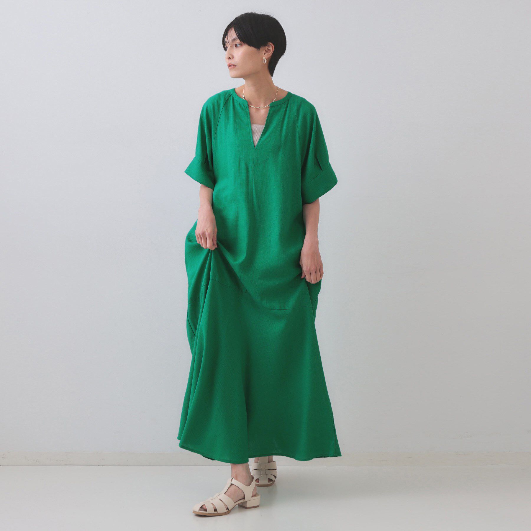 OPAQUE.CLIP「レーヨン麻キーネックワンピース【洗える】」|ワンピース|
