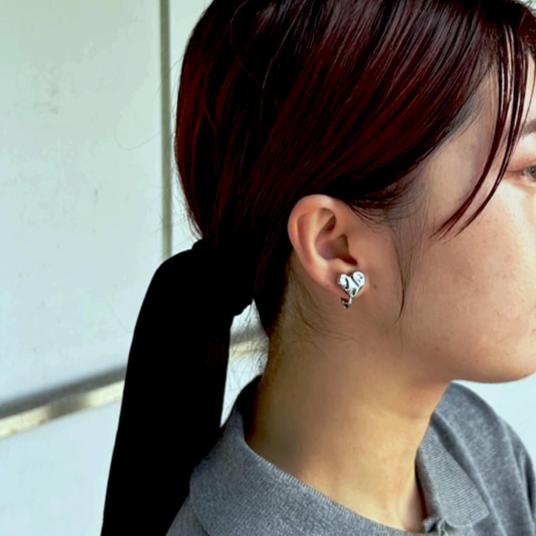 OPAQUE.CLIP「ニュアンスハートメタルイヤリング」|イヤリング|