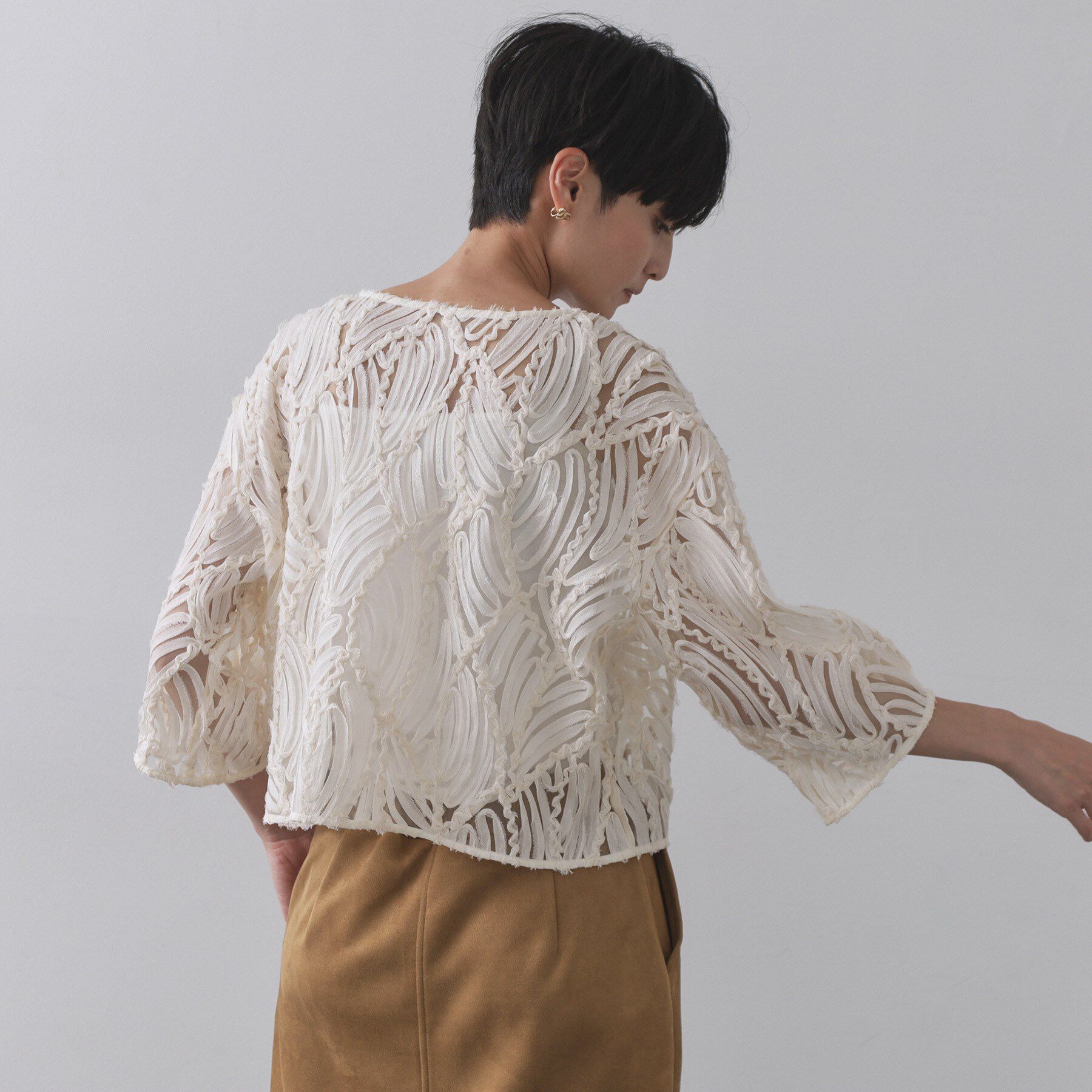 OPAQUE.CLIP「シアー刺繍レース前開きブラウス【洗濯機洗い可】」|シャツ・ブラウス|