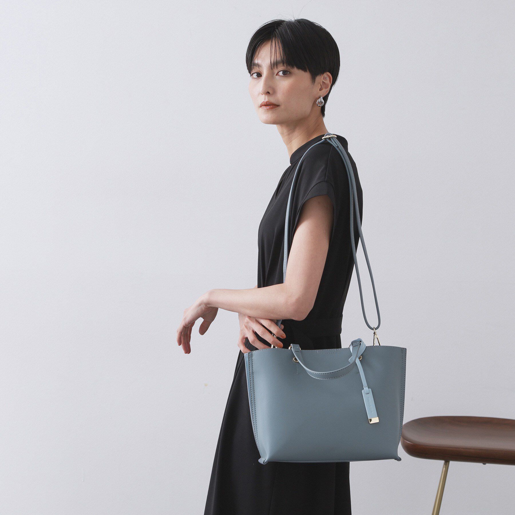 OPAQUE.CLIP「【2WAY/名品】バイカラー3層ミドルトートバッグ」|トートバッグ|