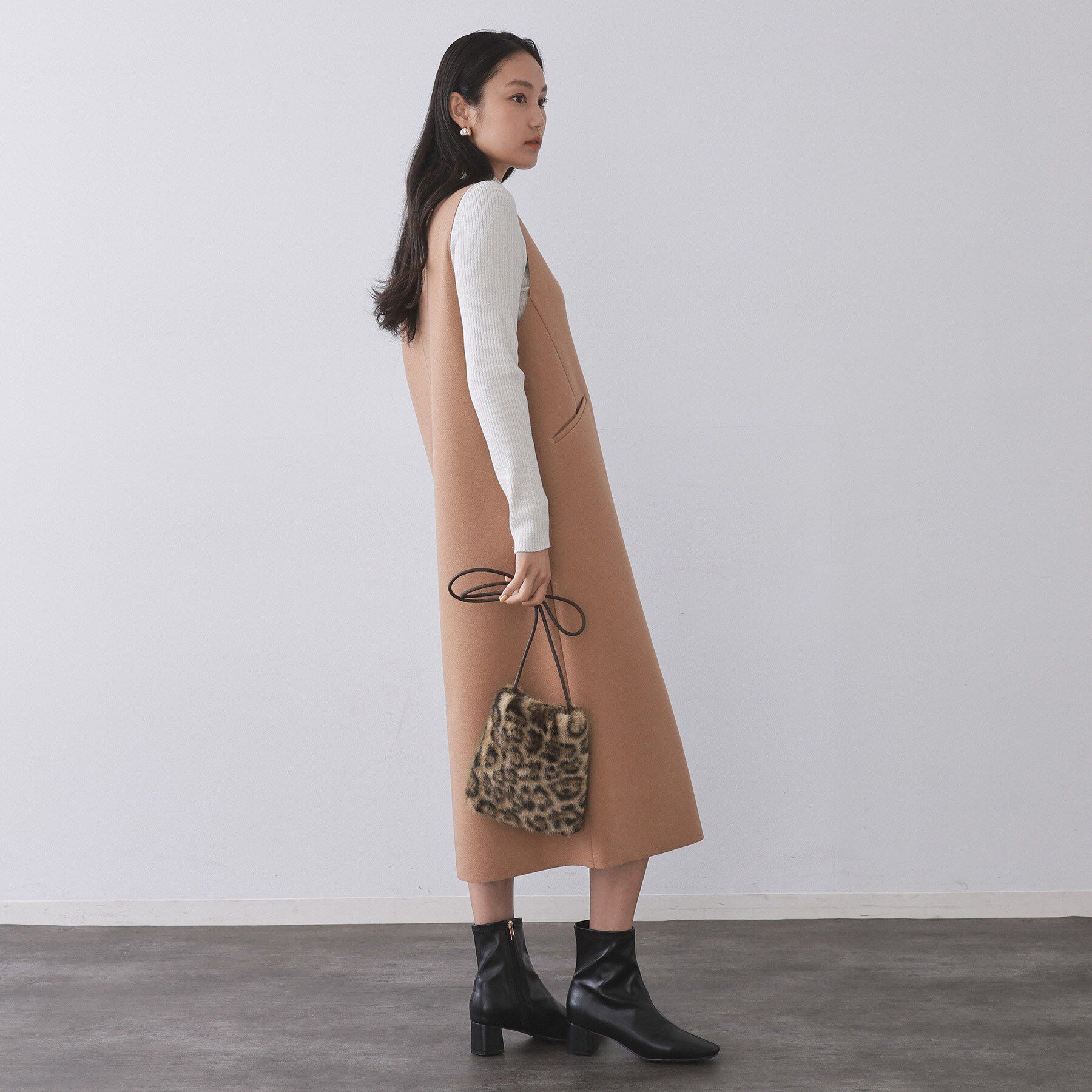 OPAQUE.CLIP「【11色展開】フェイクファースクエアミニポシェット」|ショルダー・メッセンジャー|