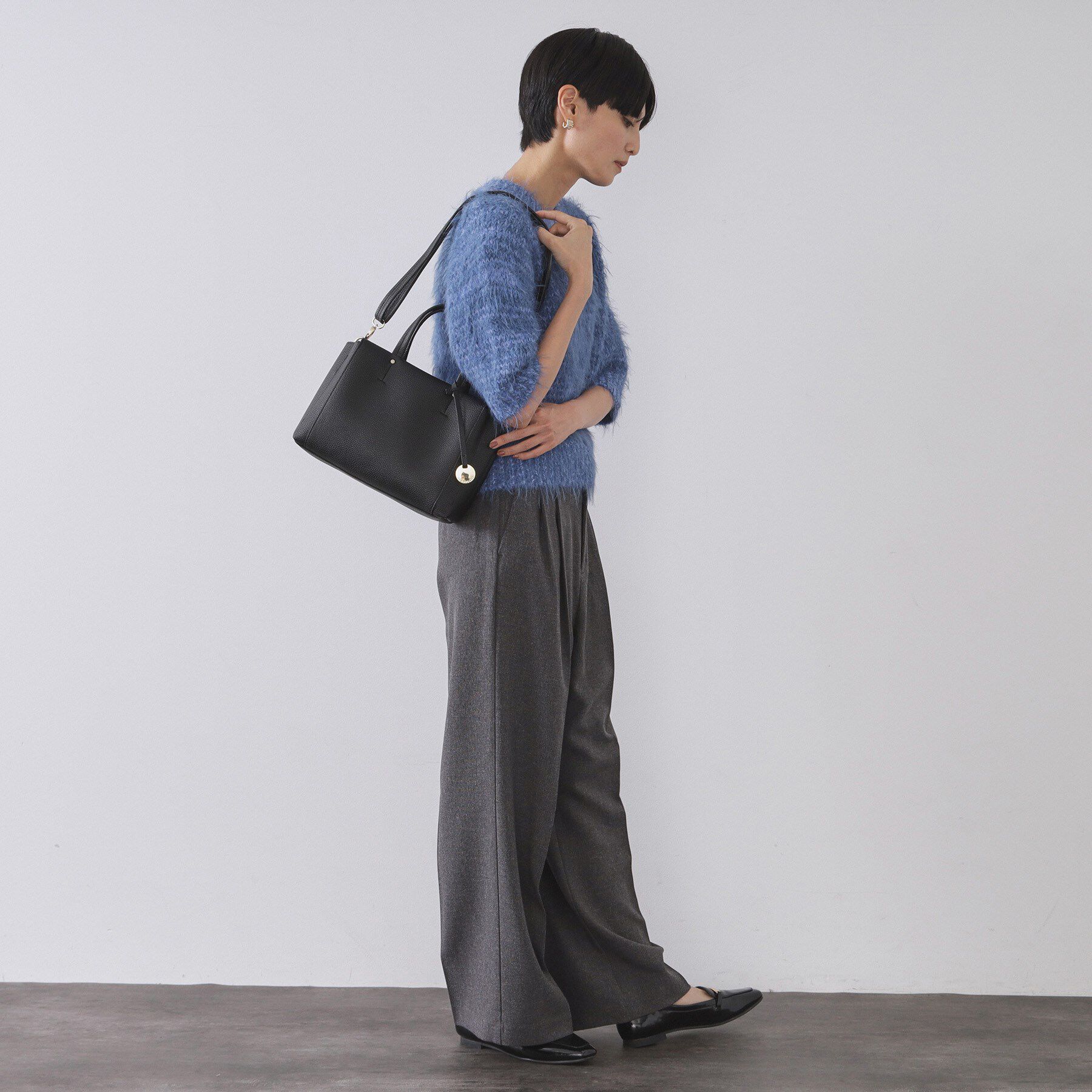 OPAQUE.CLIP「【2WAY/人間工学】シュリンクミドルトートバッグ」|トートバッグ|