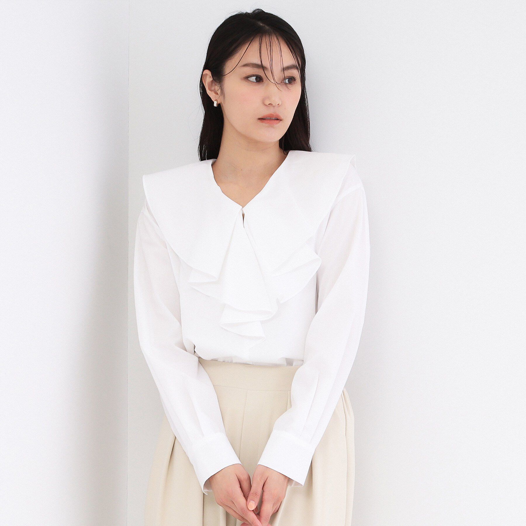 OPAQUE.CLIP「フロントフリルブラウス【洗濯機OK】」|シャツ・ブラウス|ホワイト(001)