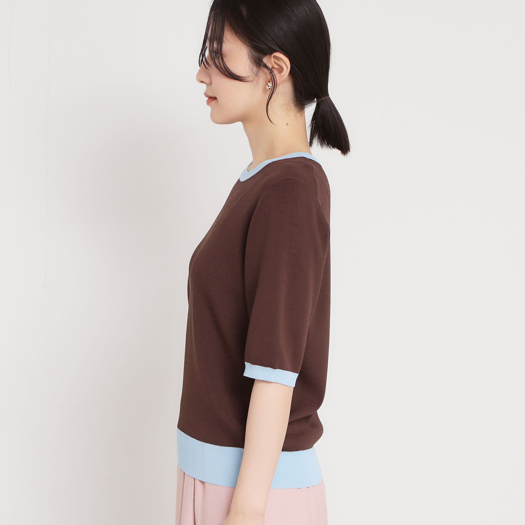 THE SHOP TK「【接触冷感/洗濯機OK/毛玉になりにくい/UV】さりげないラインで品よく映える 配色5分袖ニット」|ニット・セーター|