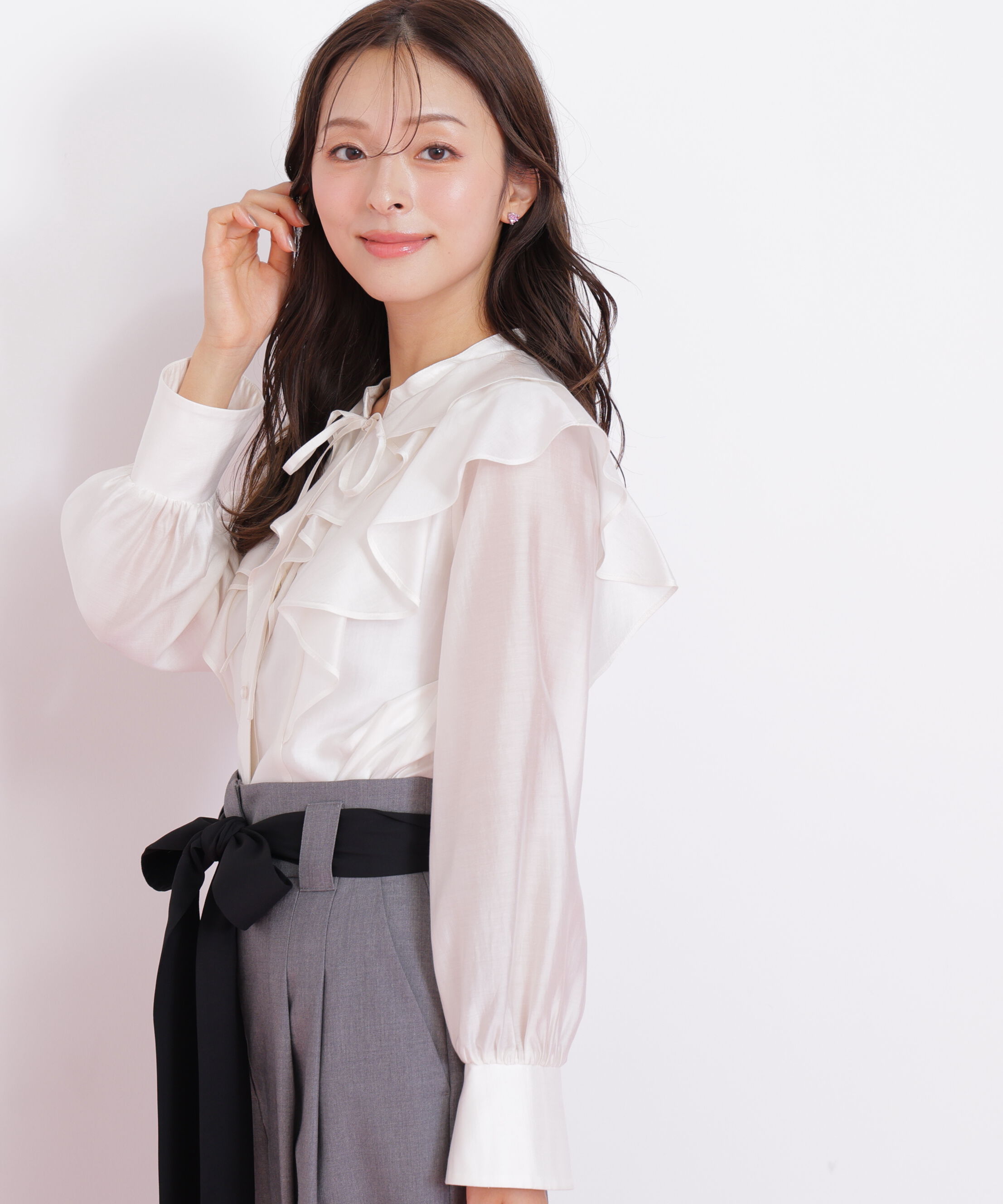  「長袖ラッフルブラウス」|シャツ・ブラウス|