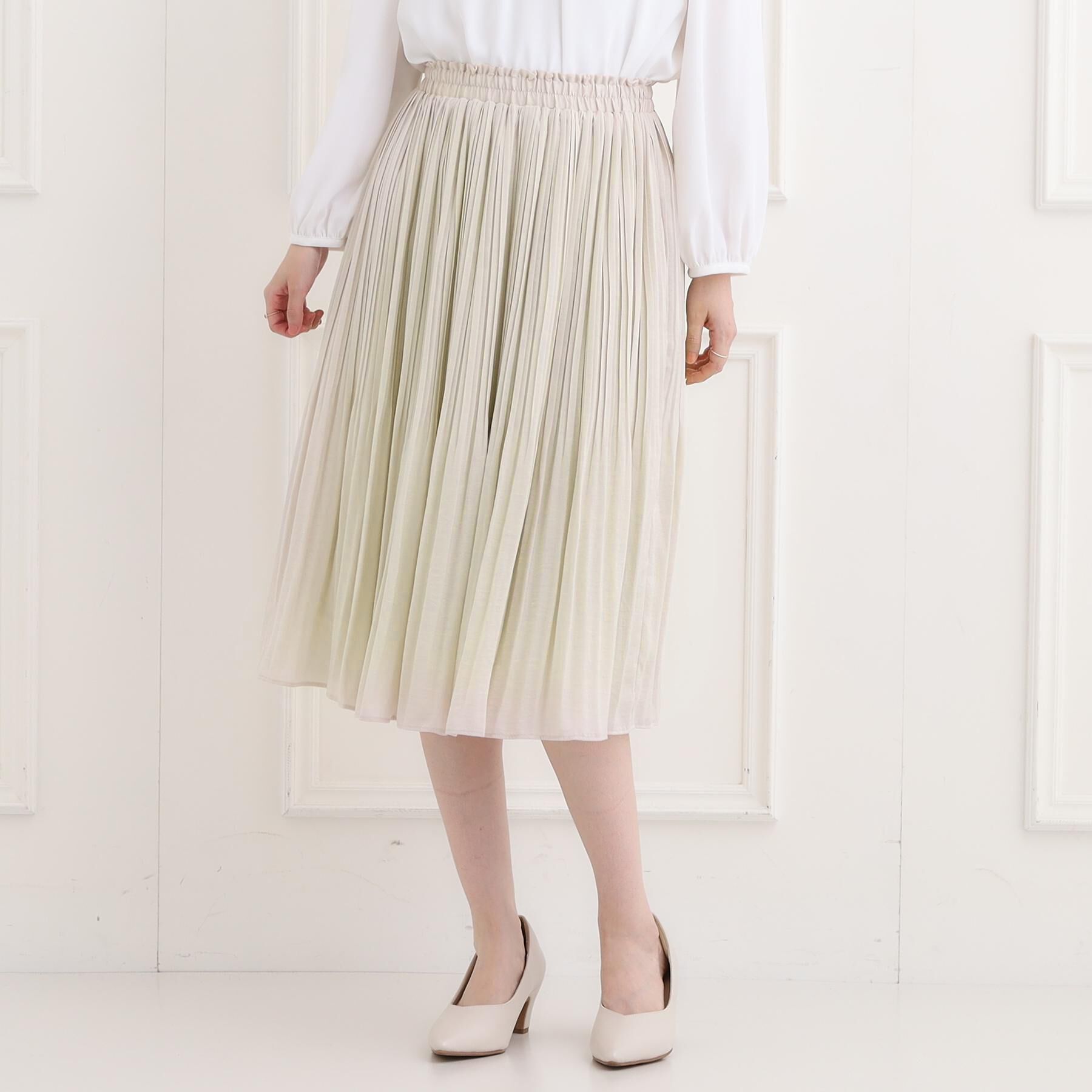 SHOO･LA･RUE「【洗濯機可/着丈選べる】オンにもオフにも 軽やかプリーツスカート」|スカート|