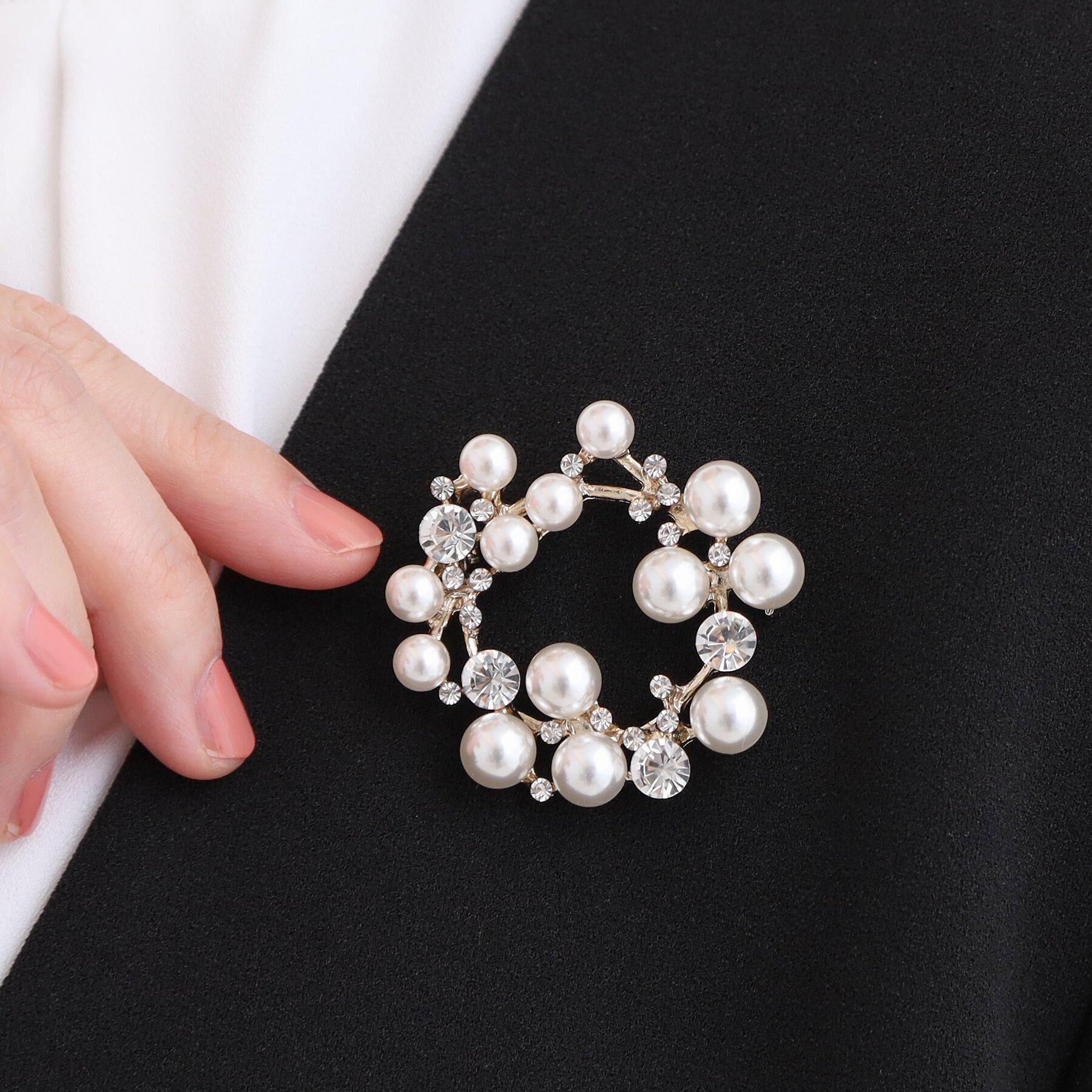 SHOO･LA･RUE「【セレモニー】選べる4デザイン 華やかブローチ」|ブローチ・コサージュ|