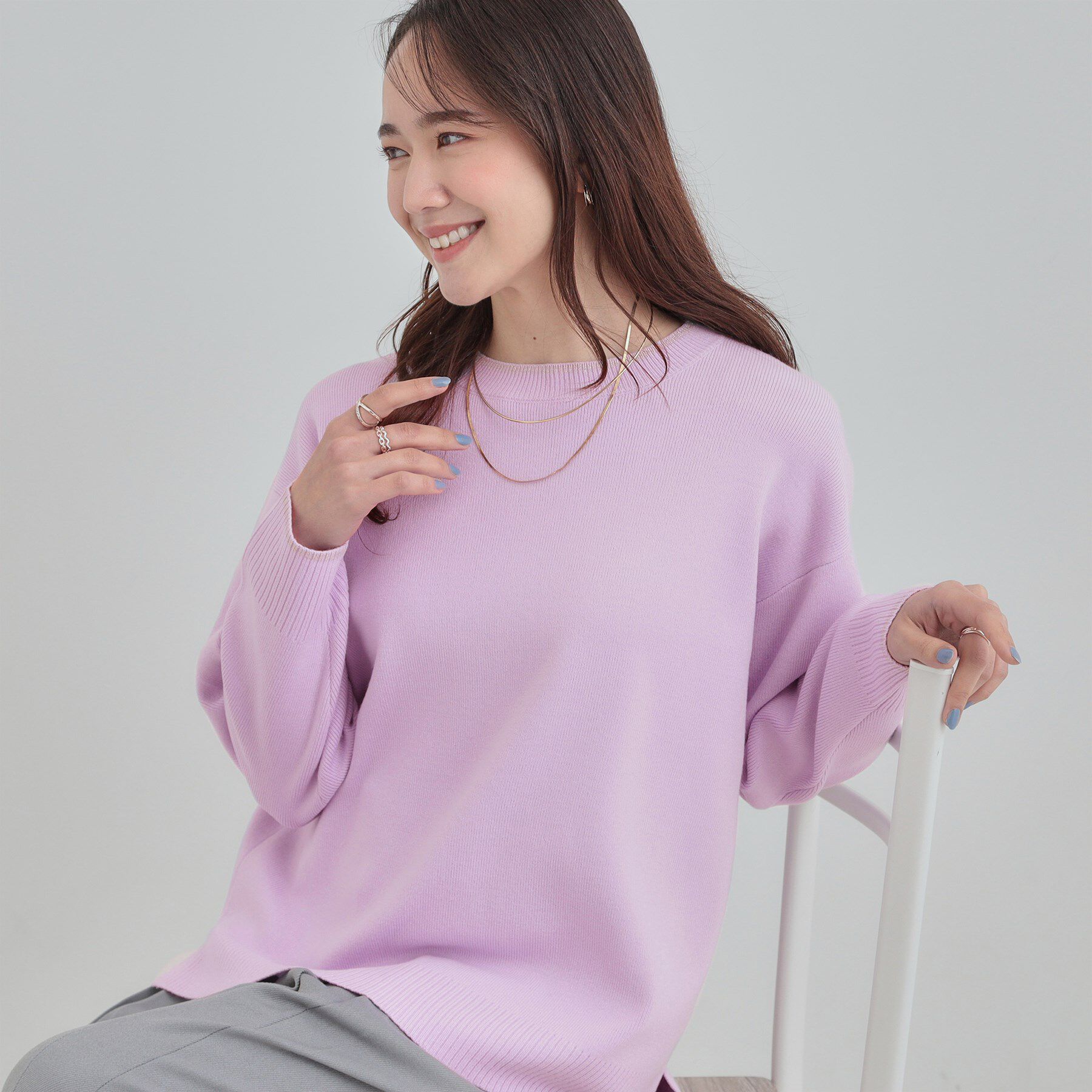 SHOO･LA･RUE「【洗濯機可/セットアップ可/毛玉になりにくい】さりげないラメ使いで差をつける クルーネックニット」|ニット・セーター|パープル(081)