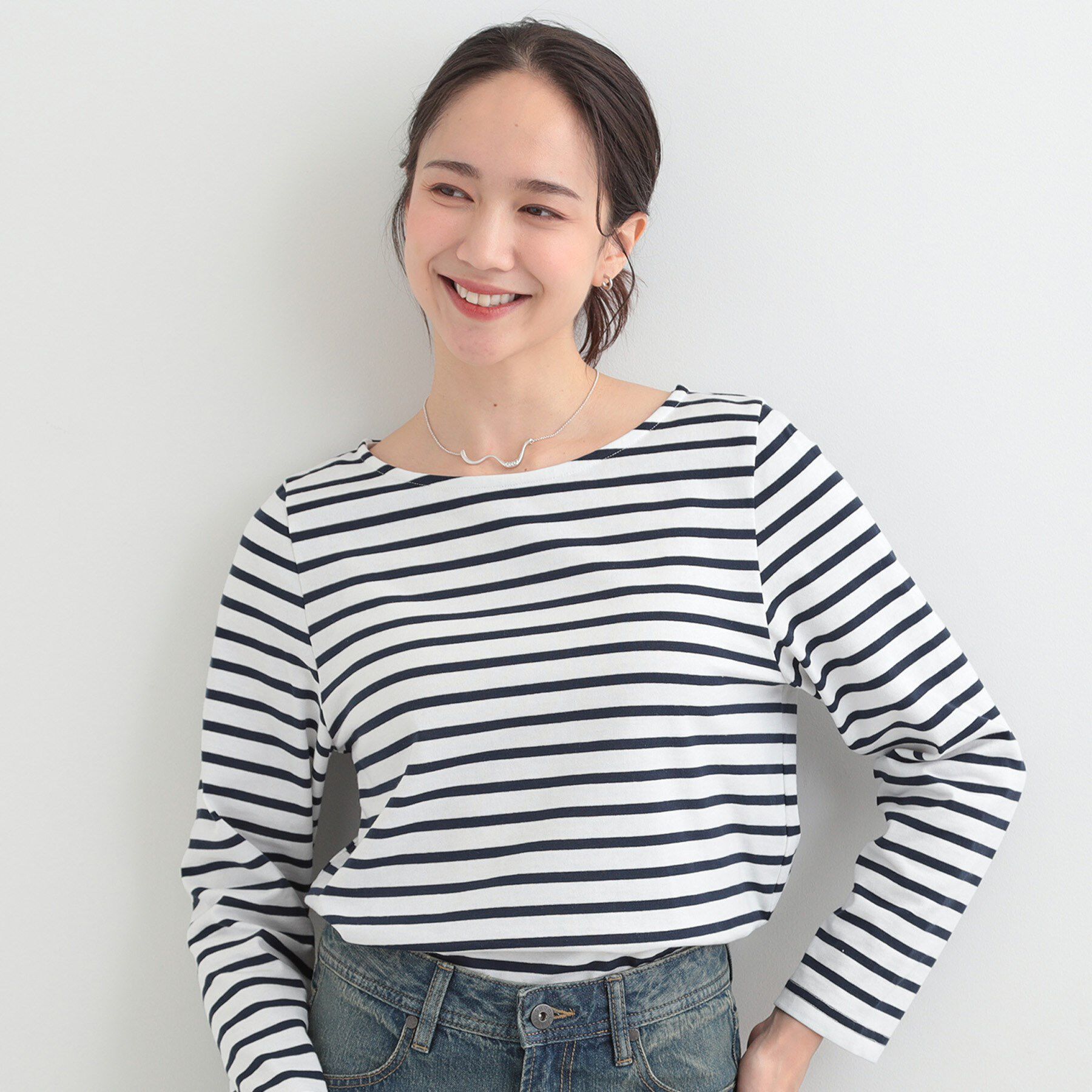 SHOO･LA･RUE「【S-LL/洗濯機可】着こなしいろいろ 首元すっきりボートネック ボーダーロンT」|Tシャツ・カットソー|