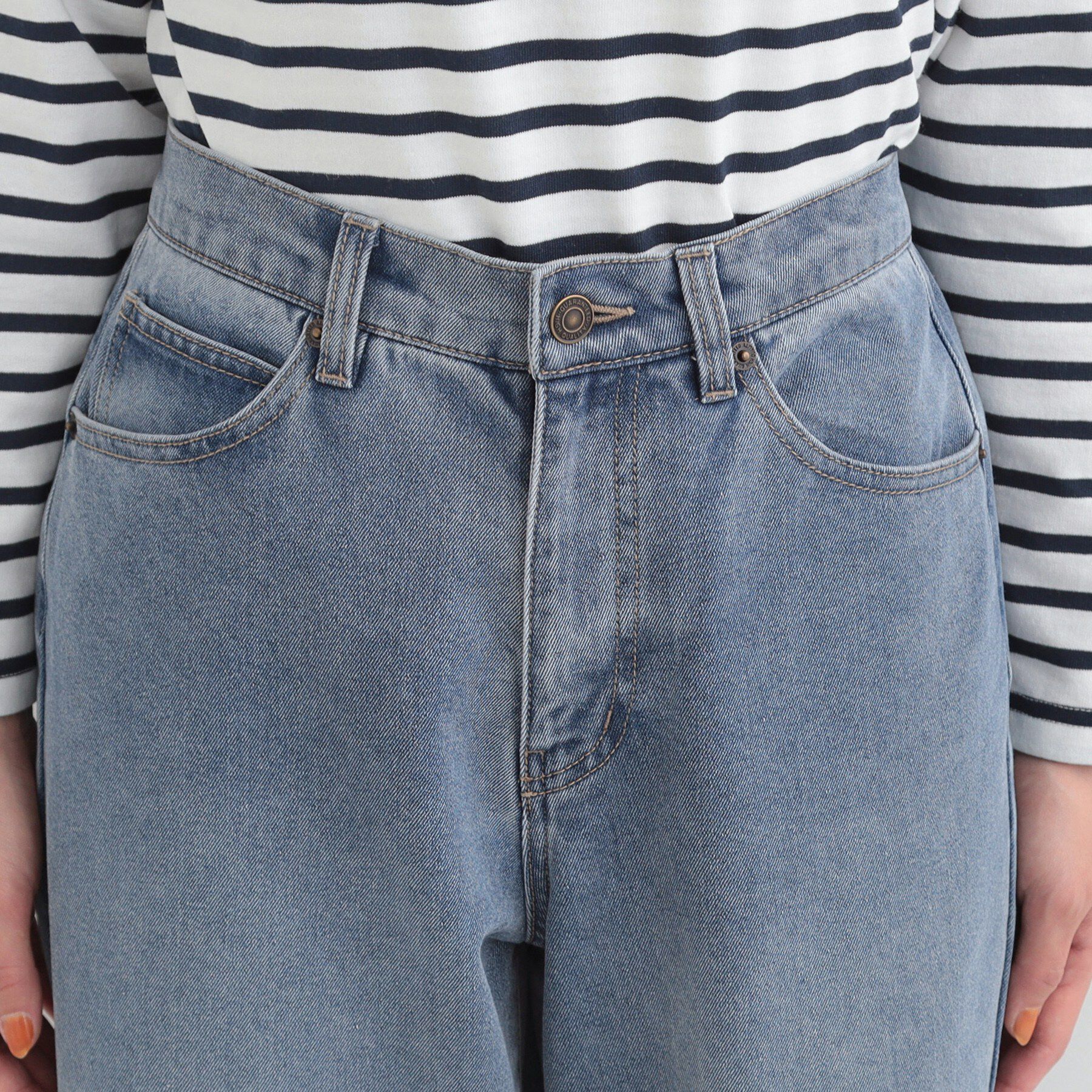 SHOO･LA･RUE「【S-LL】脚のラインを拾いにくい デニムワイドパンツ」|デニム|