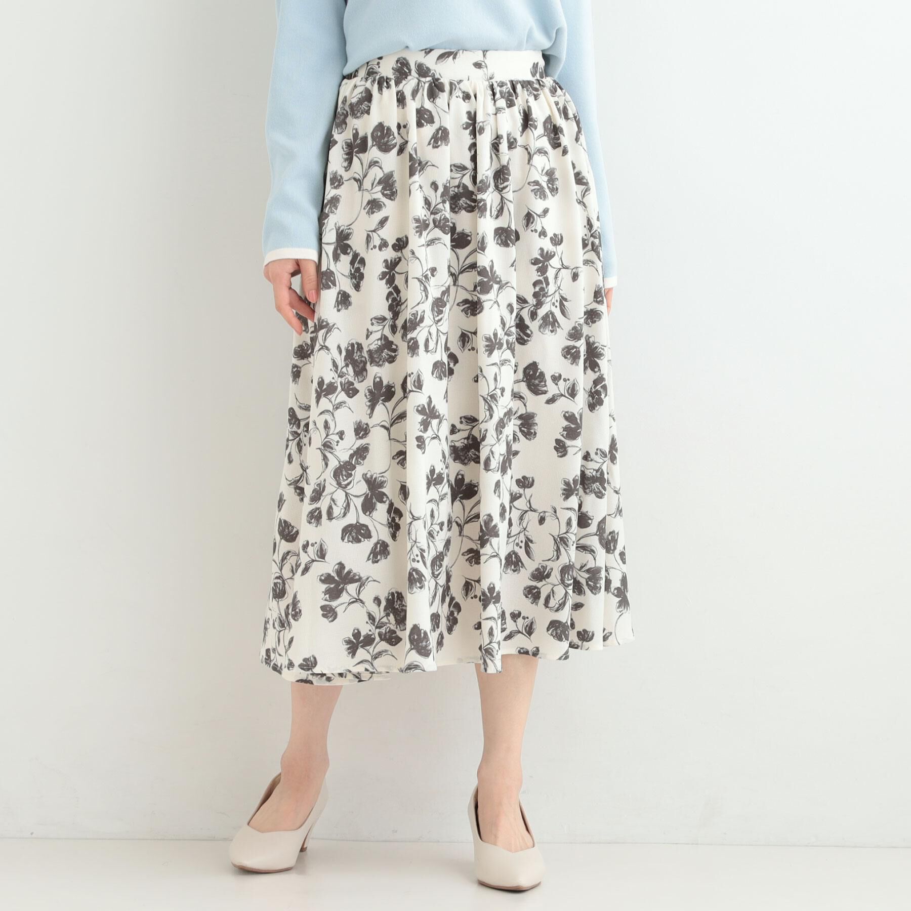 SHOO･LA･RUE「【着丈選べる】ふんわり揺れる アソート柄フレアスカート」|スカート|