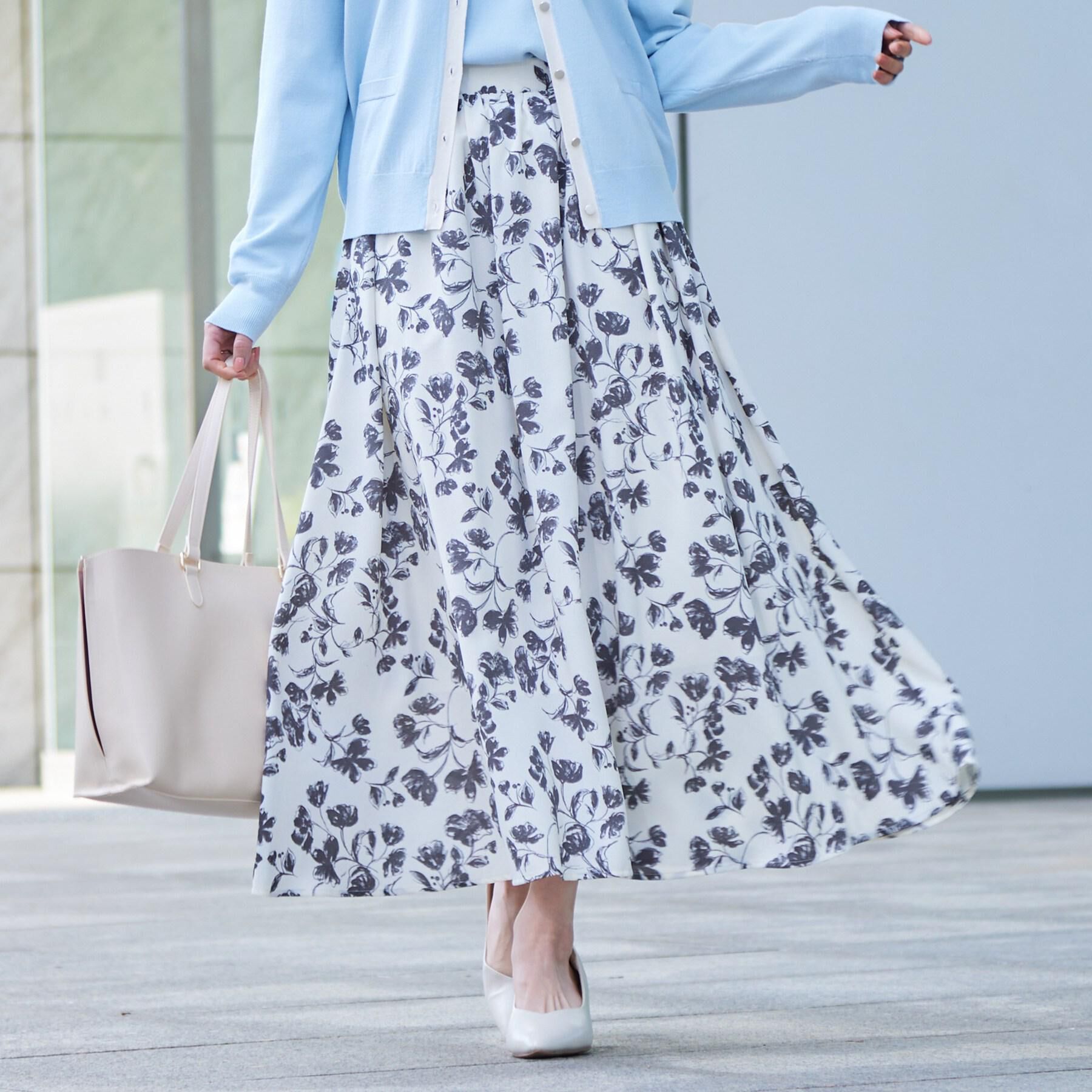 SHOO･LA･RUE「【着丈選べる】ふんわり揺れる アソート柄フレアスカート」|スカート|