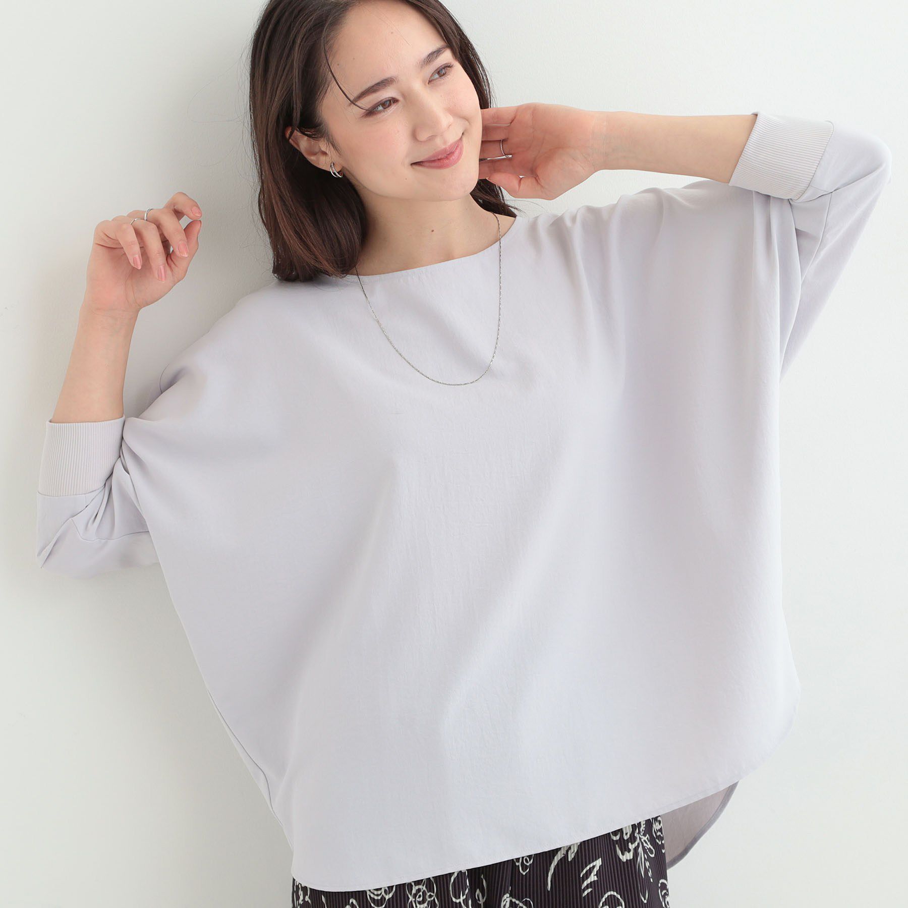 SHOO･LA･RUE「【着丈選べる/体型カバー/洗濯機可】さらさらとろん ドルマンブラウス」|シャツ・ブラウス|グレー(012)