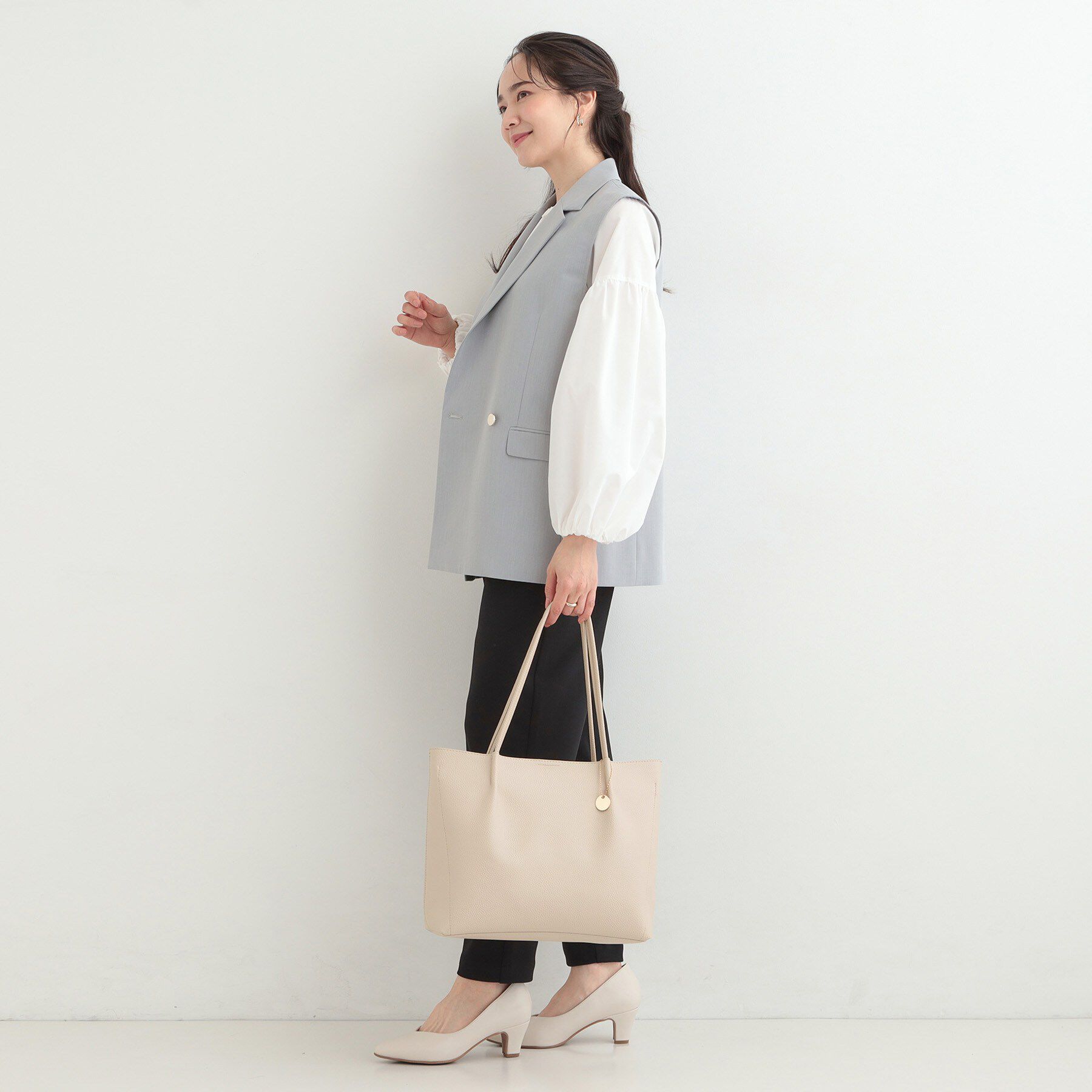 SHOO･LA･RUE「【軽量/通勤・通学】3層で使いやすい　A4トートバッグ」|トートバッグ|