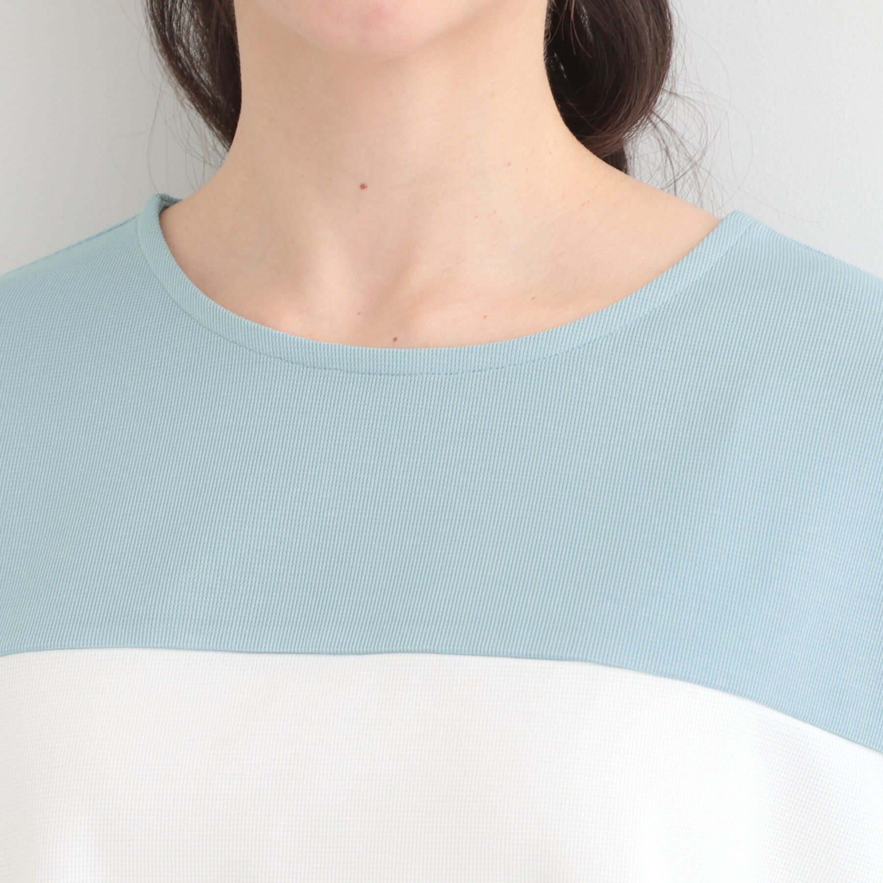 SHOO･LA･RUE「【洗濯機可/S-LL/体型カバー】インせず着られる 3段切替 配色トップス」|Tシャツ・カットソー|