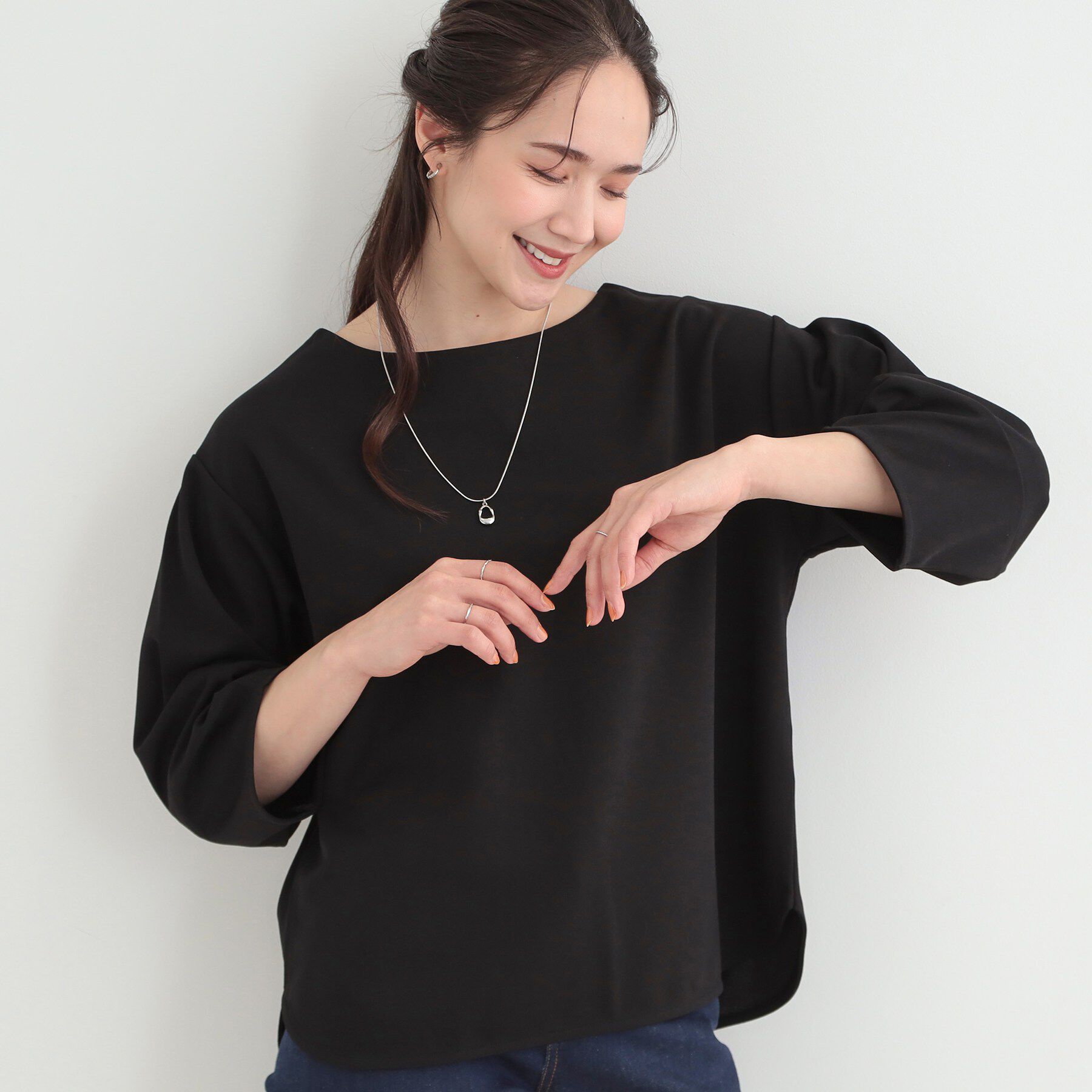 SHOO･LA･RUE「【2点セット/7分袖/S-LL】ランタンスリーブで女性らしい インせず着られる ネックレス付きブラウ」|シャツ・ブラウス|ブラック(019)