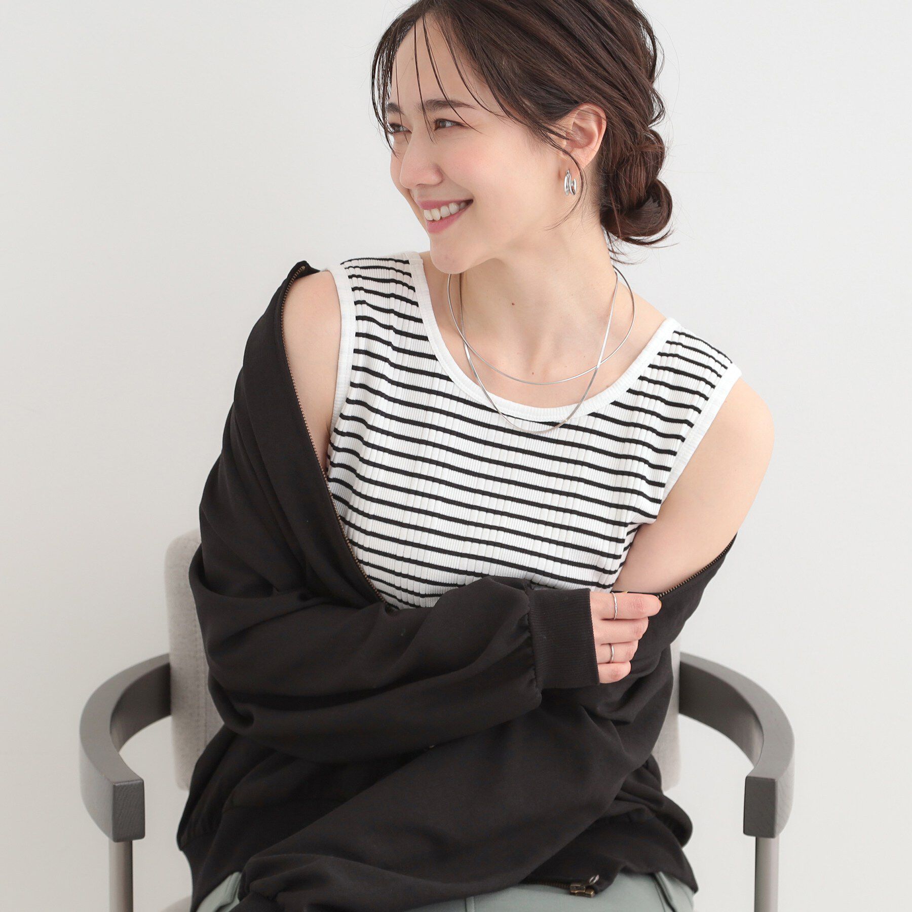 SHOO･LA･RUE「【前後2WAY/洗濯機可/S-LL】毎日のお供に ランダムテレコタンクトップ」|キャミソール|ブラック(319)