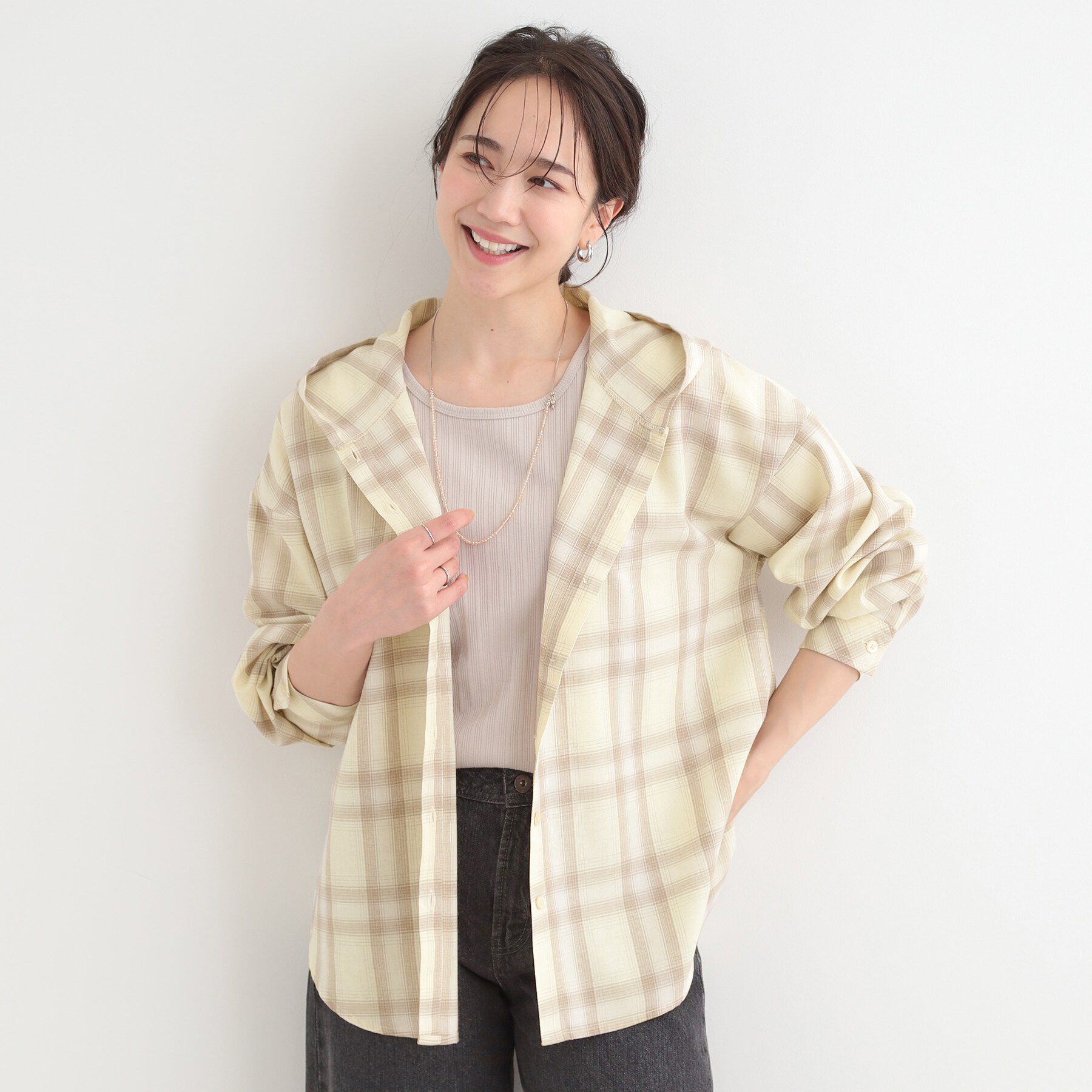 SHOO･LA･RUE「【洗濯機可/S-LL】涼しげで軽やかな チェックフーディーシャツ」|シャツ・ブラウス|