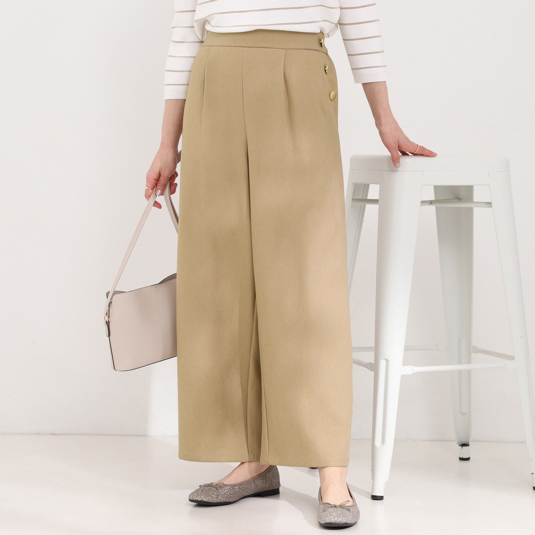 SHOO･LA･RUE「サイドボタンデニム風ワイドパンツ」|その他|ベージュ(052)