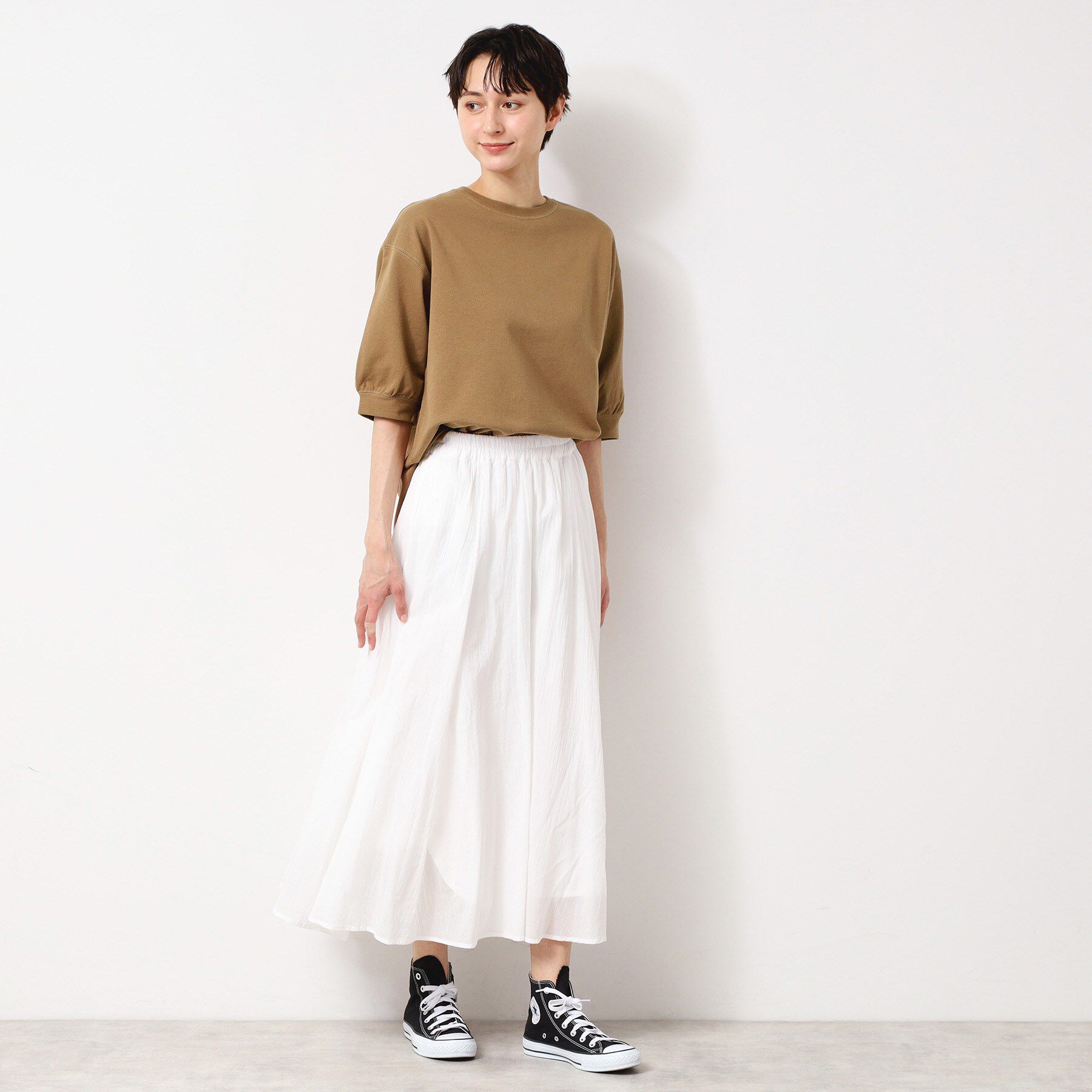 Dessin「【360度可愛い・洗える】バックヘンリーカットソー（5分袖/XS～L）」|Tシャツ・カットソー|