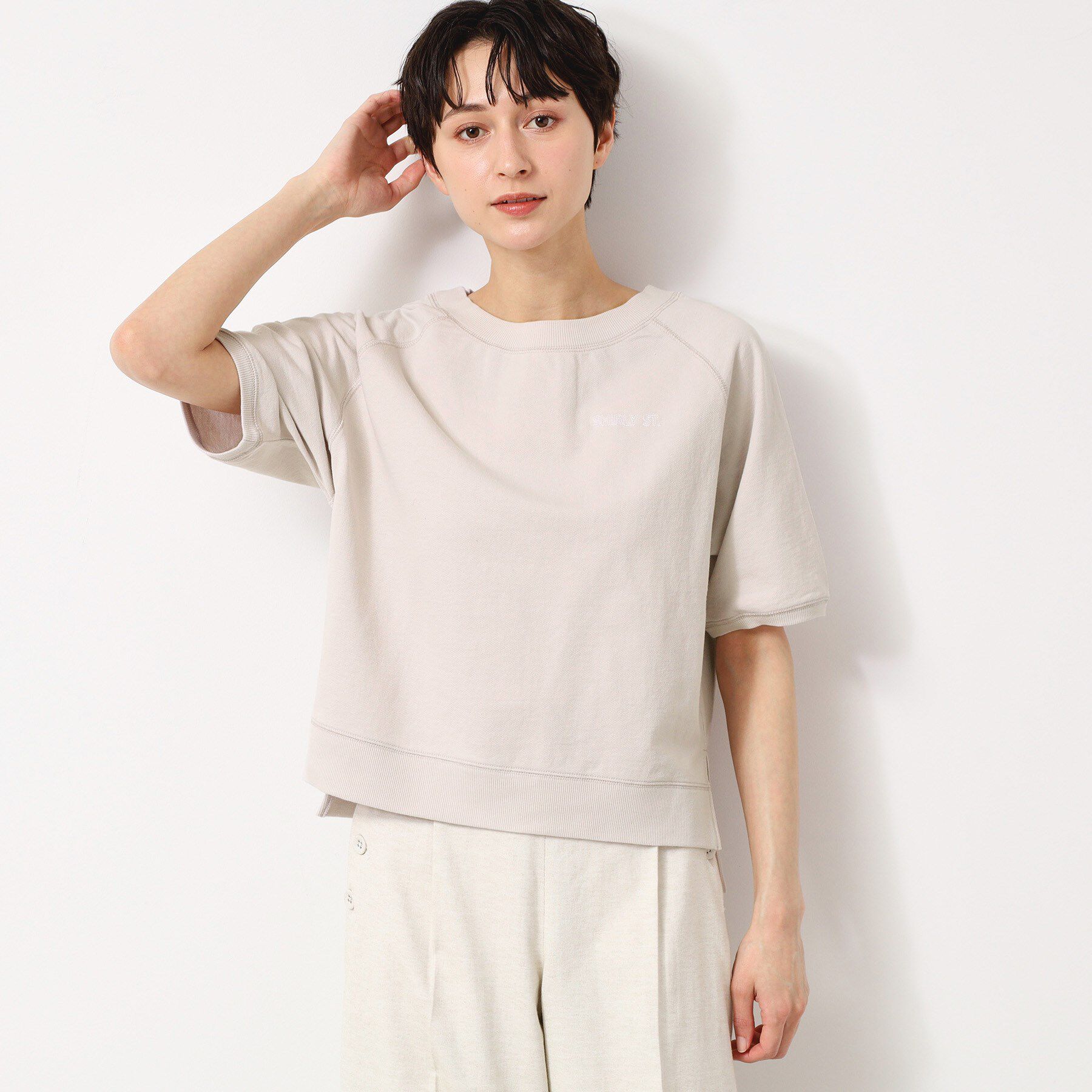 Dessin「【洗える】クロップド丈ポイントロゴ入りカットソー（S～L）」|Tシャツ・カットソー|グレージュ(050)