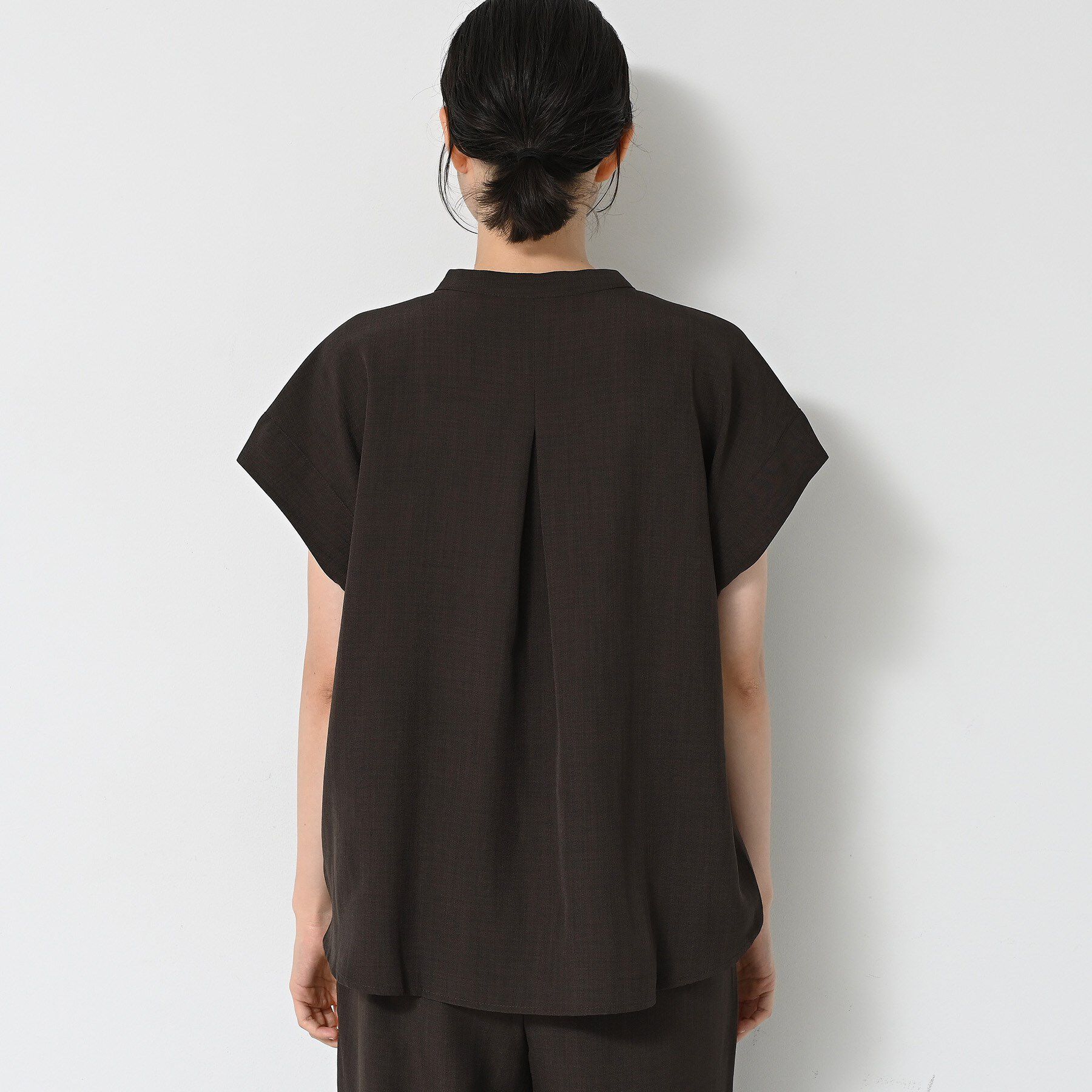 Dessin「【2点セット/ウエストゴム/洗える】スキッパ―シャツ＆ストレートパンツセット」|スーツ|