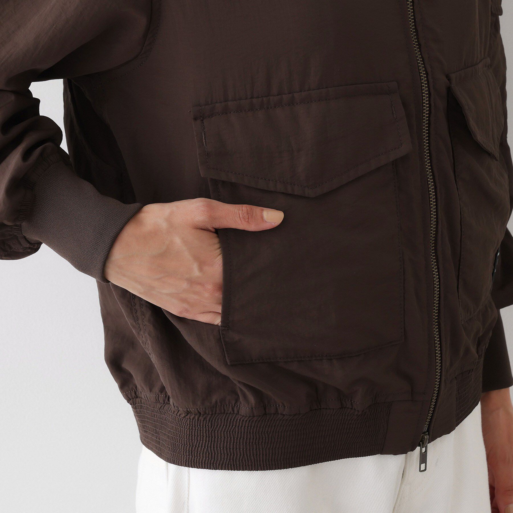 Dessin「【ユニセックス・軽量】ナイロンブルゾン」|ブルゾン・スタジャン|