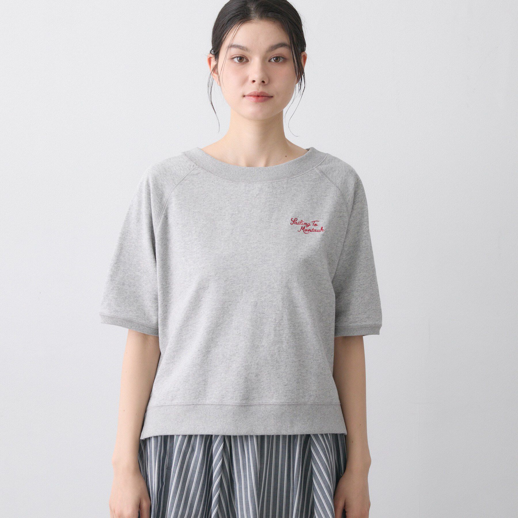 Dessin「【洗える】ミニ裏毛刺繍ロゴプルオーバー」|Tシャツ・カットソー|