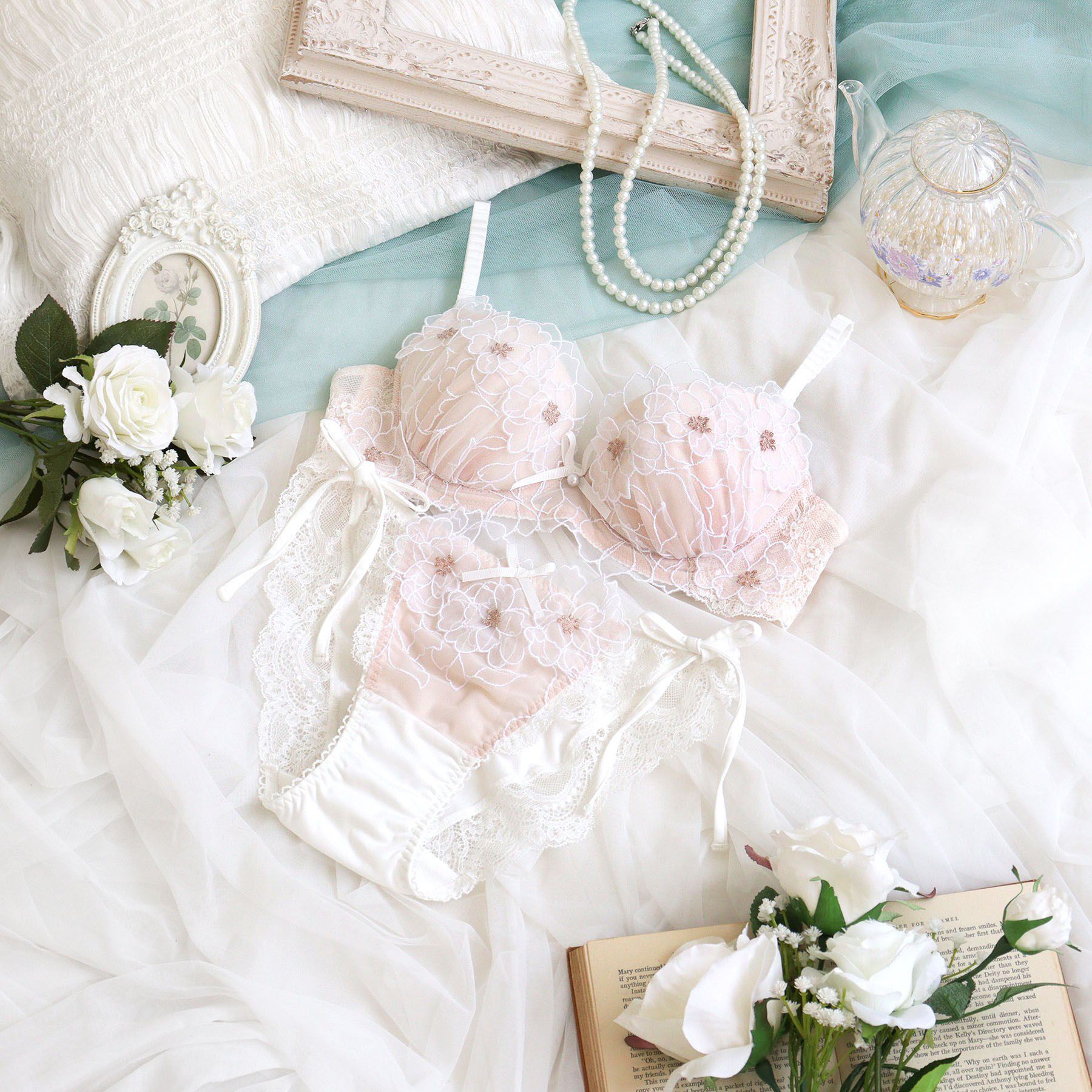 Risa Magli「スティーナ ブラジャー （D-F） ＜N Make Type＞」|インナー|