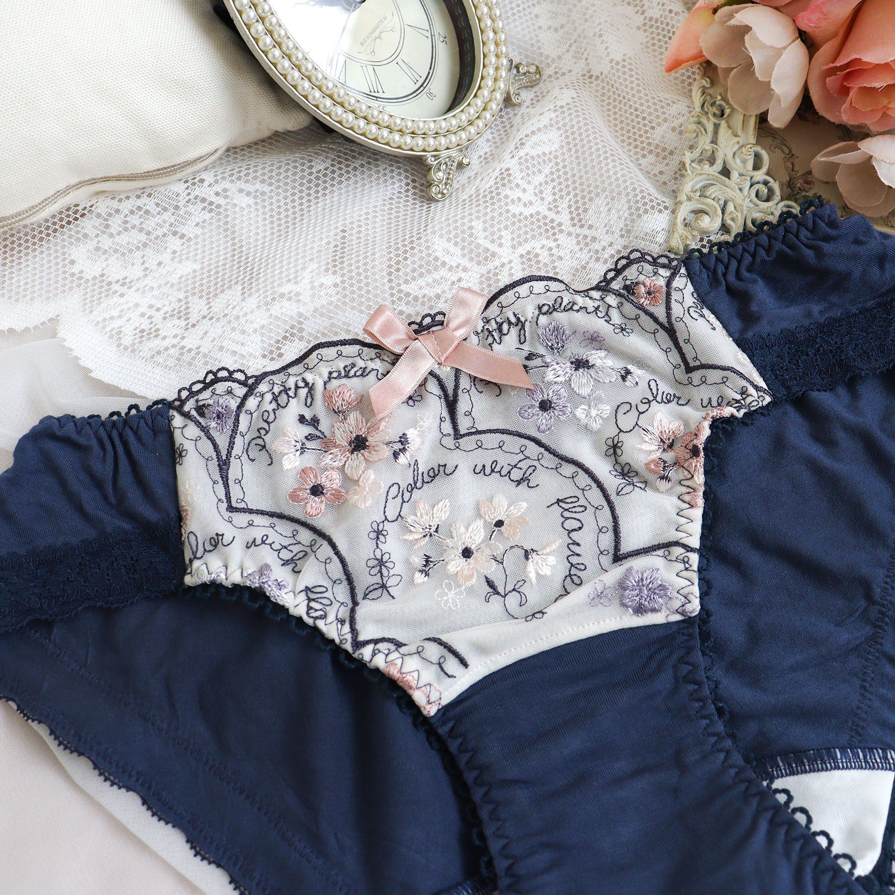 Risa Magli「フェリーチェ サニタリー」|インナー|