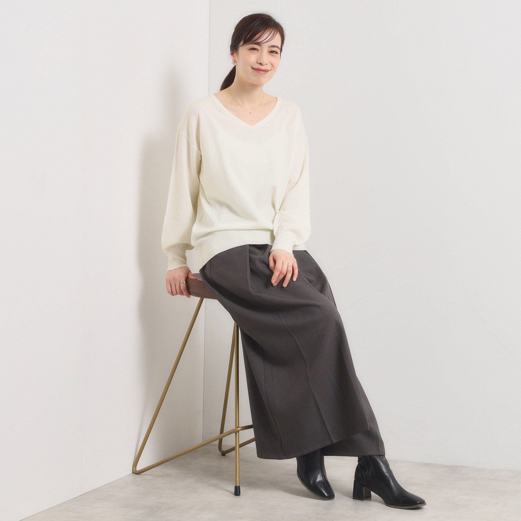 ITS&rsquo;DEMO「【静電気防止／手洗い可】クリーミータッチVネックニット」|ニット・セーター|