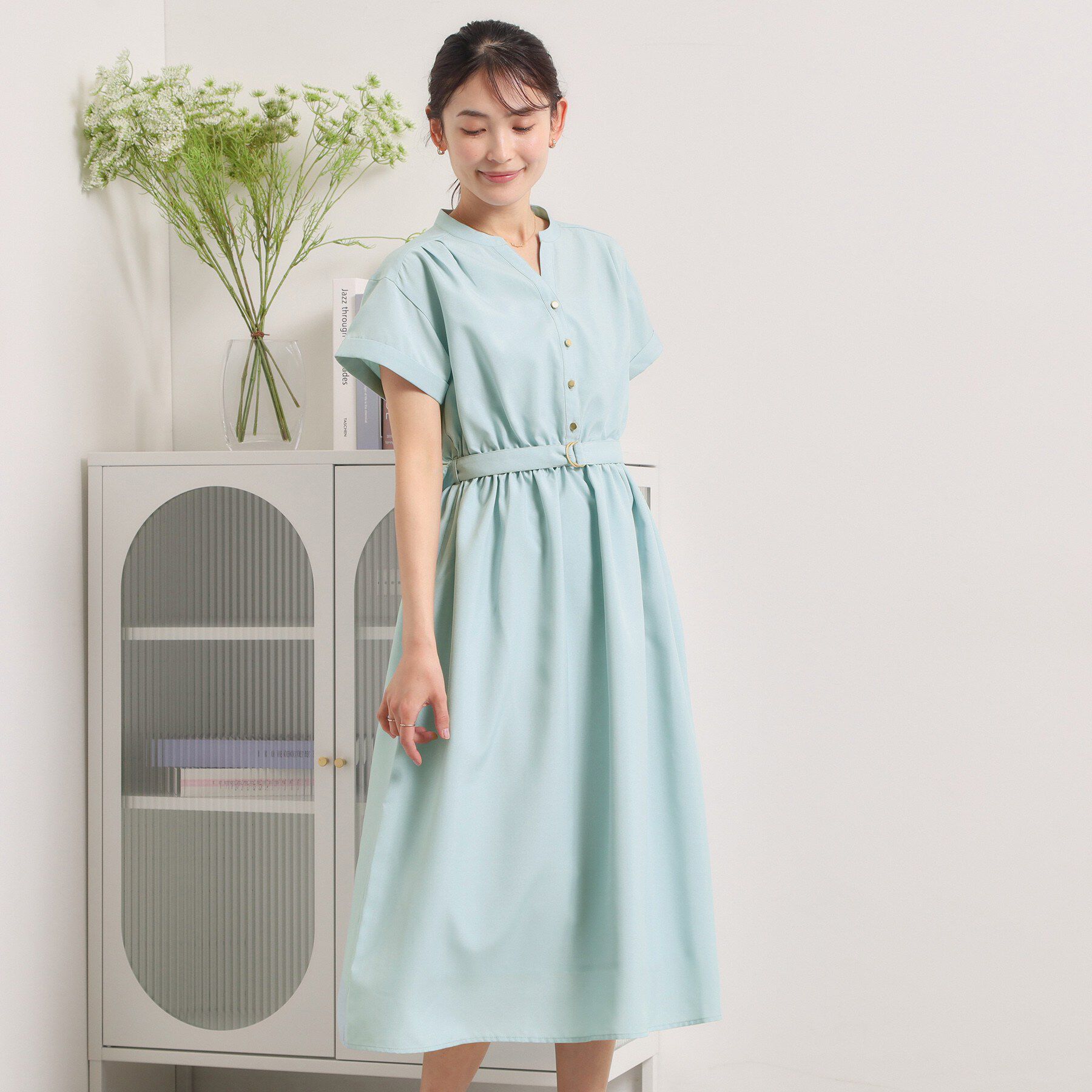 ITS&rsquo;DEMO「【UVケア／洗濯機OK／イージーケア】麻調合繊ブラウジングワンピース」|ワンピース|ライトグリーン(02