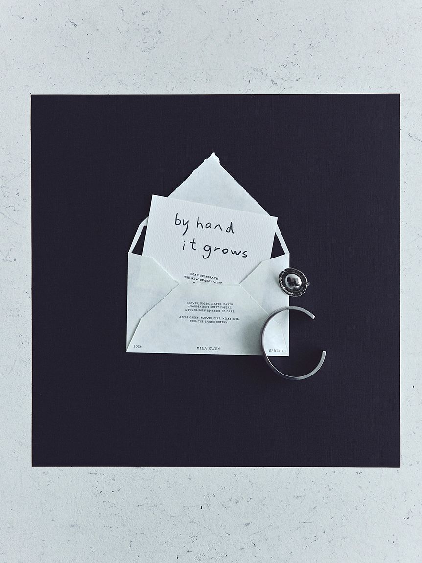 Mila Owen「メタルボリュームイヤリング」|イヤリング|