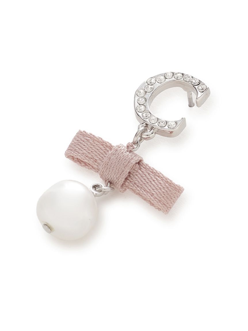 CELFORD「Cロゴガラスパールリボンピアス」|ピアス|