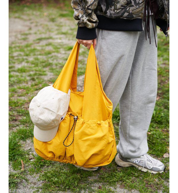 ikka「【雑誌InRed4月号掲載】撥水ドロストポケバルーントート」|トートバッグ|