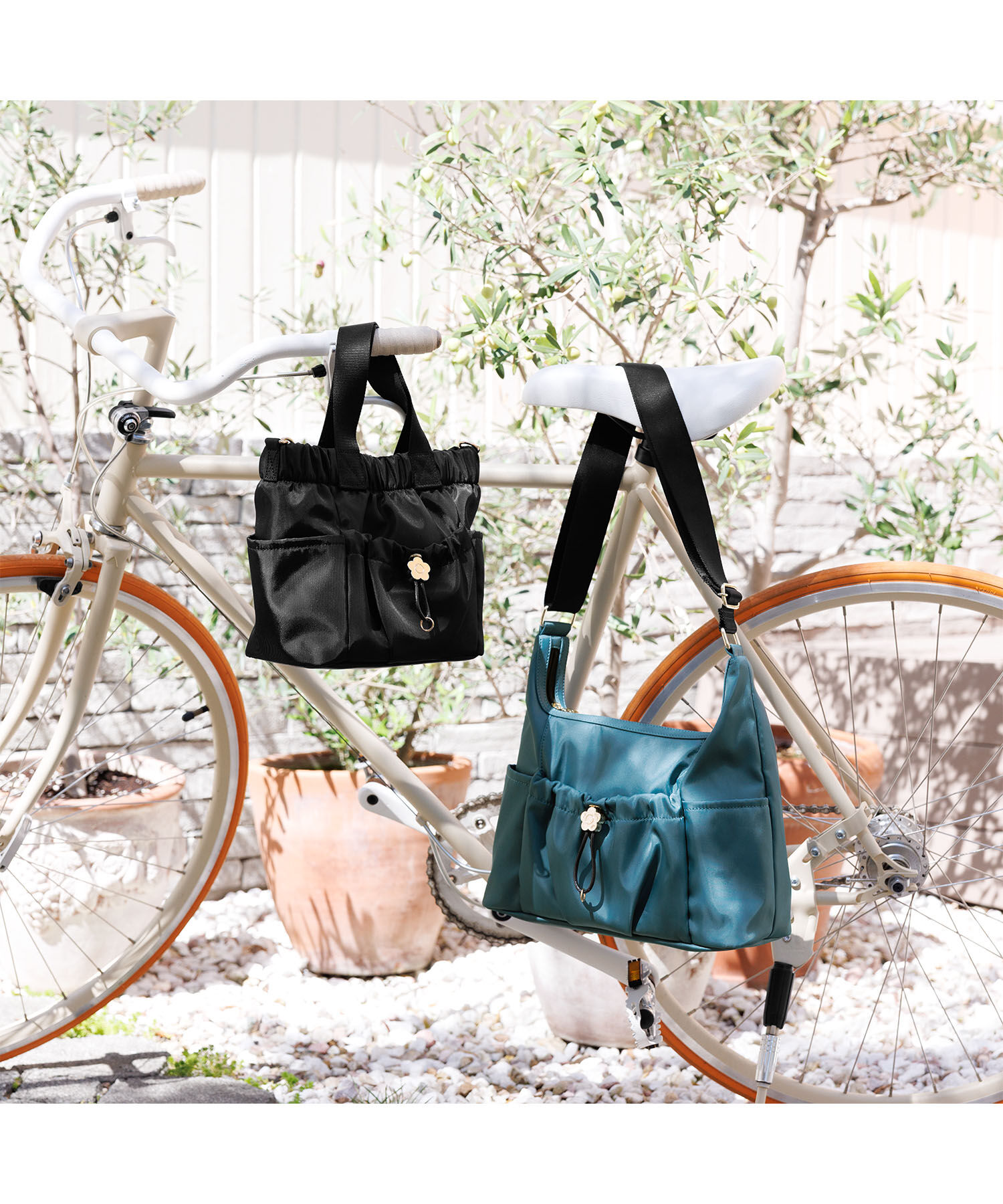 MARY QUANT「デイジードロストポケット 2WAYミニトート」|トートバッグ|