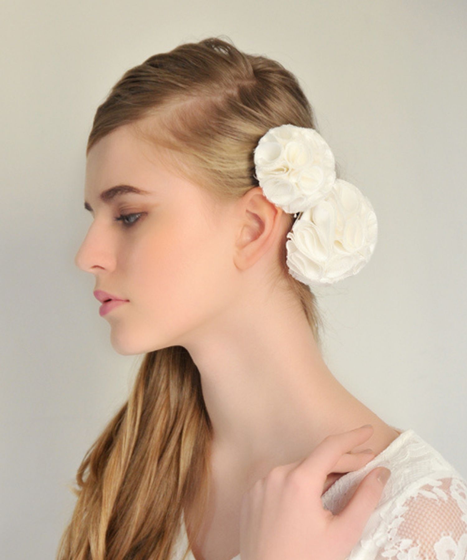JUPITER「bouquet blancフラワーコーム/ヘアピン」|ブローチ・コサージュ|
