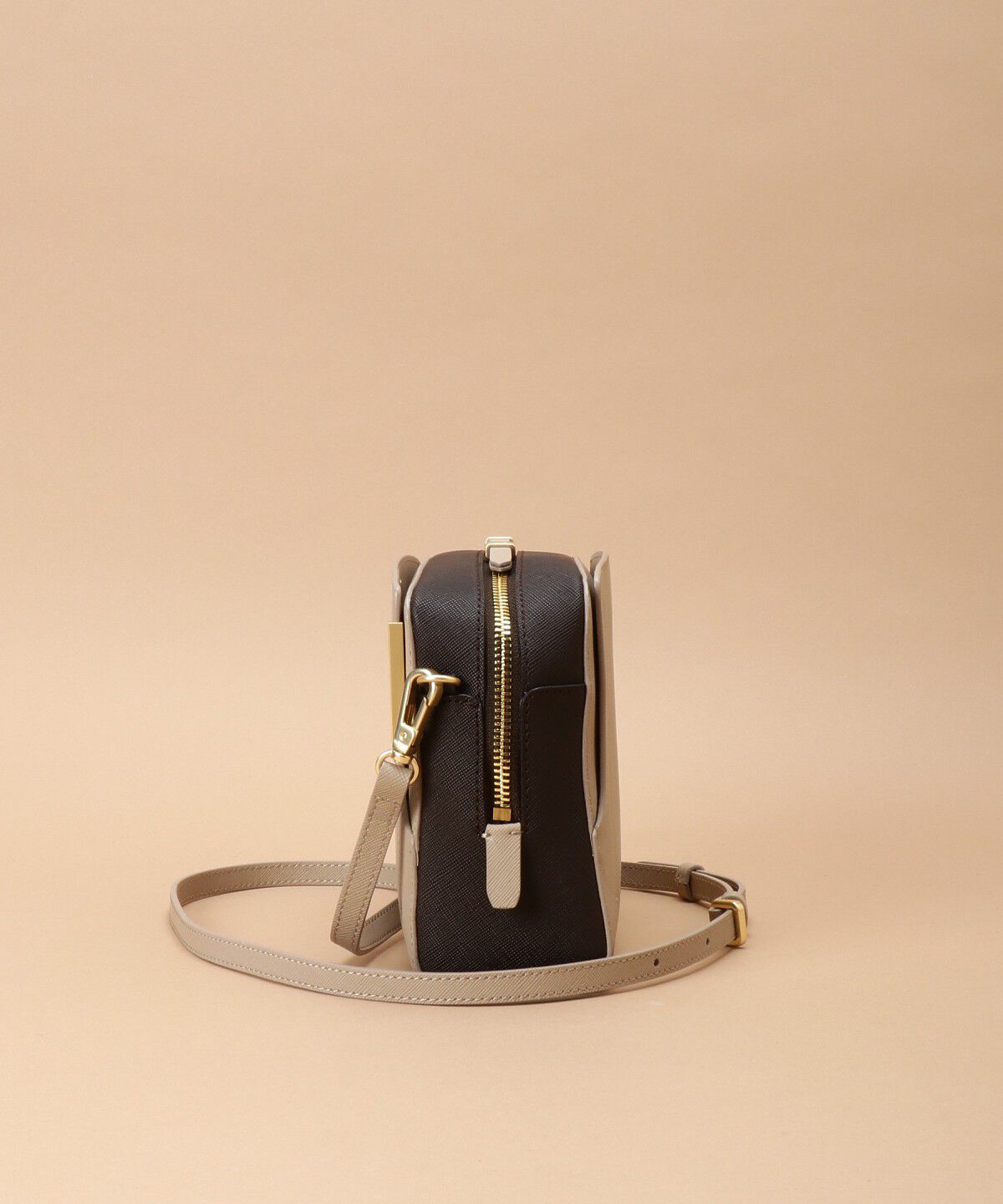 Samantha Thavasa「Pomme d'espoir ポムディスポワール バイカラーショルダーバッグ」|ショルダー・メッセンジャー|