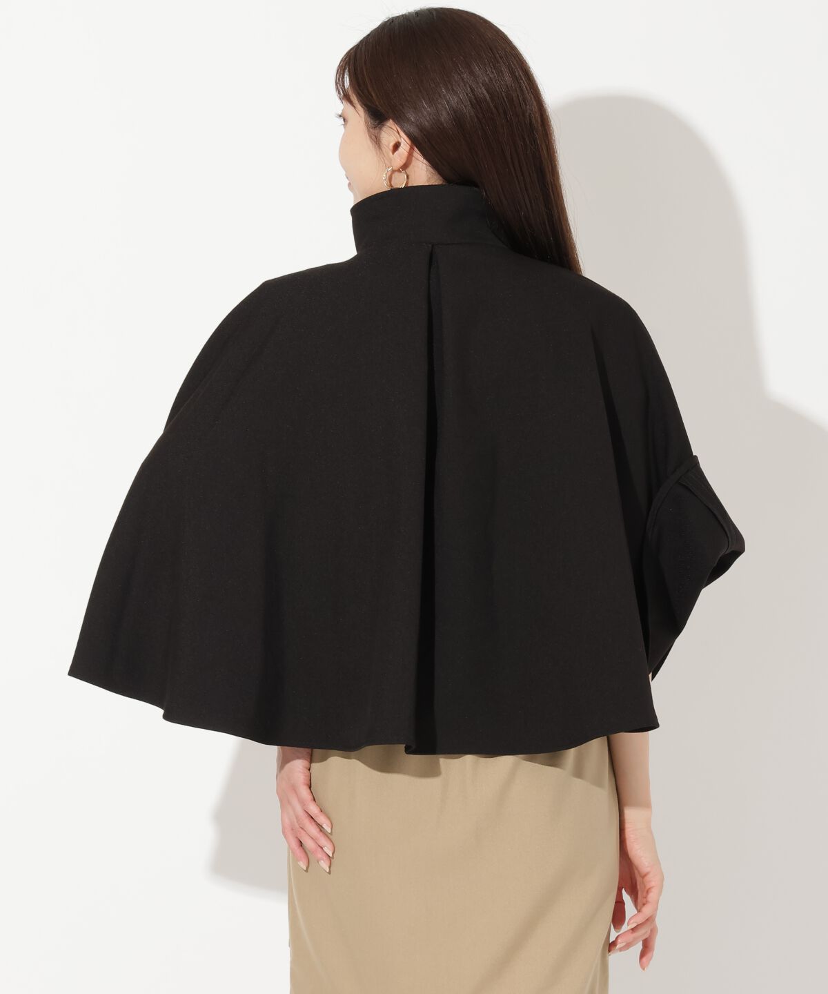 アンドクチュール「ショートケープジャケットコート」|その他|