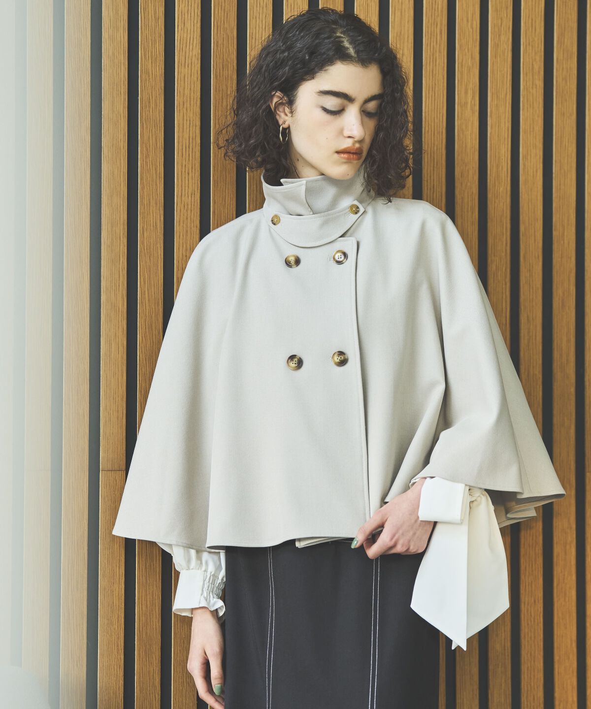 アンドクチュール「ショートケープコート」|その他|