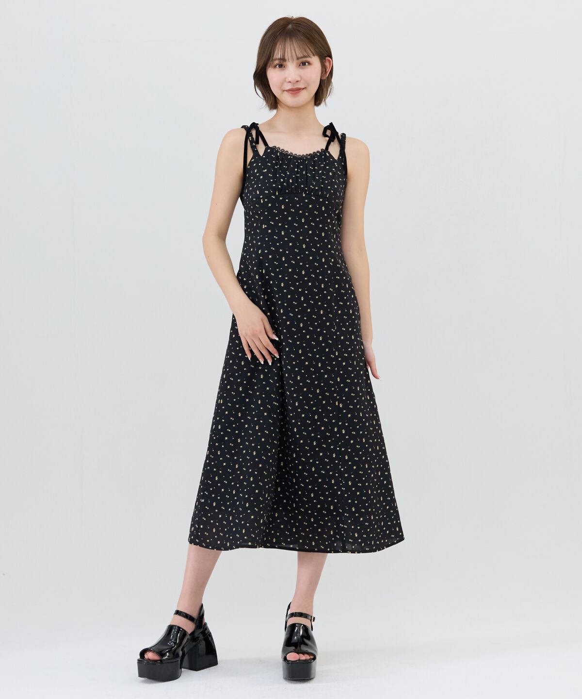 REDYAZEL「ミニフラワーWストラップロングワンピース」|ワンピース|ブラック