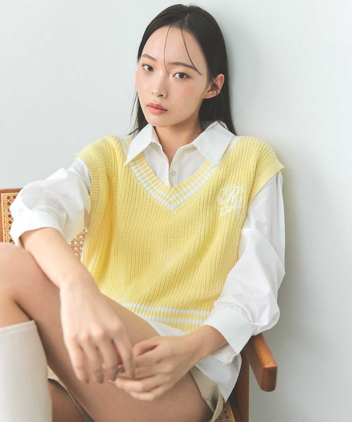 REDYAZEL「カレッジライクラインベスト&times;シャツブラウス」|ニット・セーター|イエロー