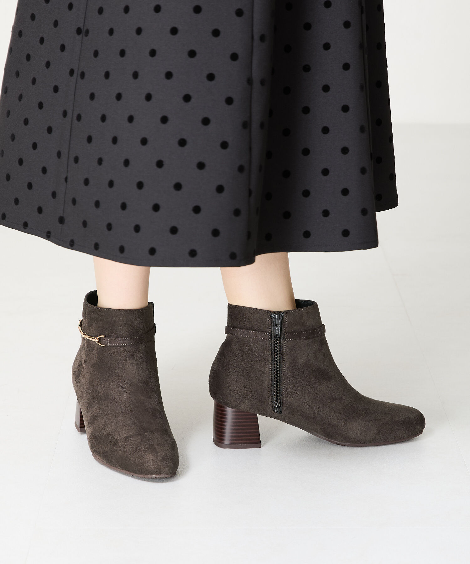 WA Oriental TRaffic「ビットモチーフミドルヒールブーツ/42406」|ショートブーツ|GREY