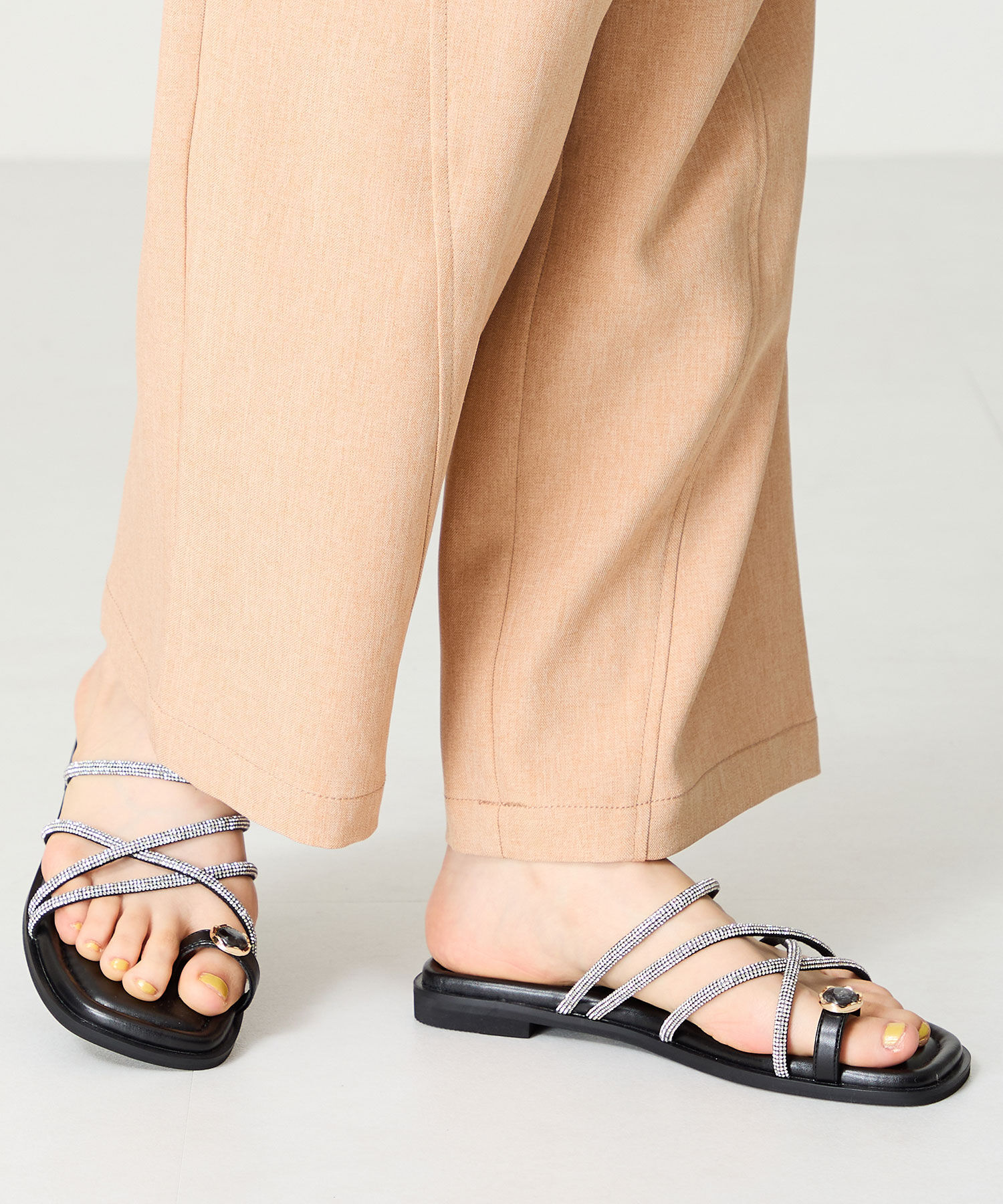 ORiental TRaffic「ラインストーンストラップトングサンダル/51232 サンダル トング 人気 フェミニン」|サンダル|