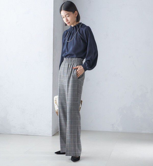 SHIPS for women「〈手洗い可能〉ネック ギャザー ソリッド 起毛 サテン ブラウス」|シャツ・ブラウス|