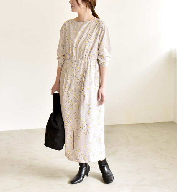 quaranciel「quaranciel: ドット フラワー プリント Iライン ギャザー ワンピース」|ワンピース|ベージュ